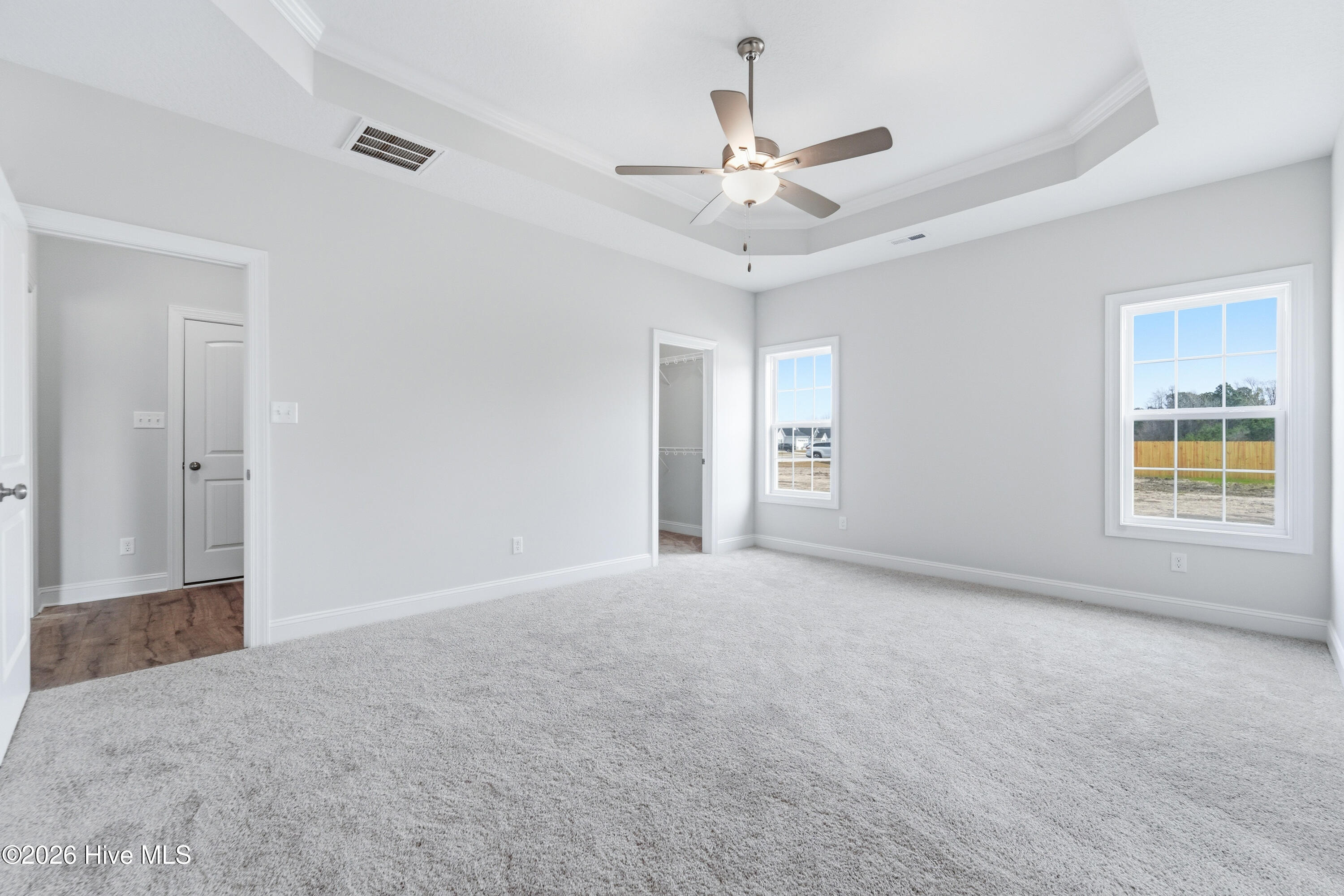 100525562 | Photo 15