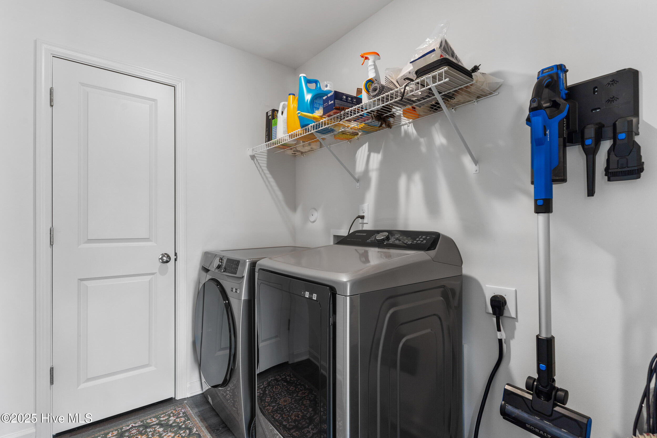 100546616 | Photo 20