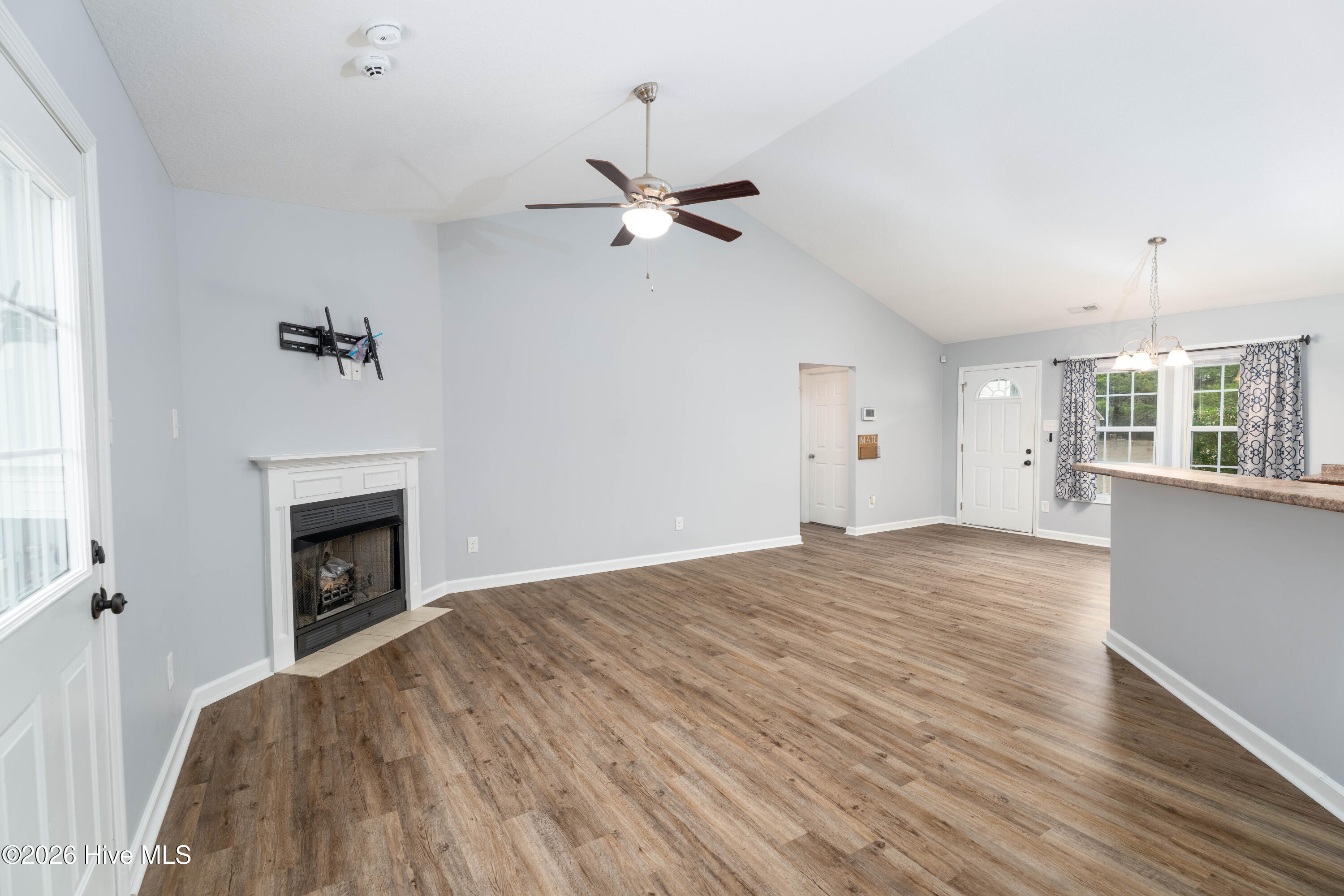 375 Nine Mile Road, Maple Hill, NC 28454 – photo 10: 375 Nine Mile Road-10