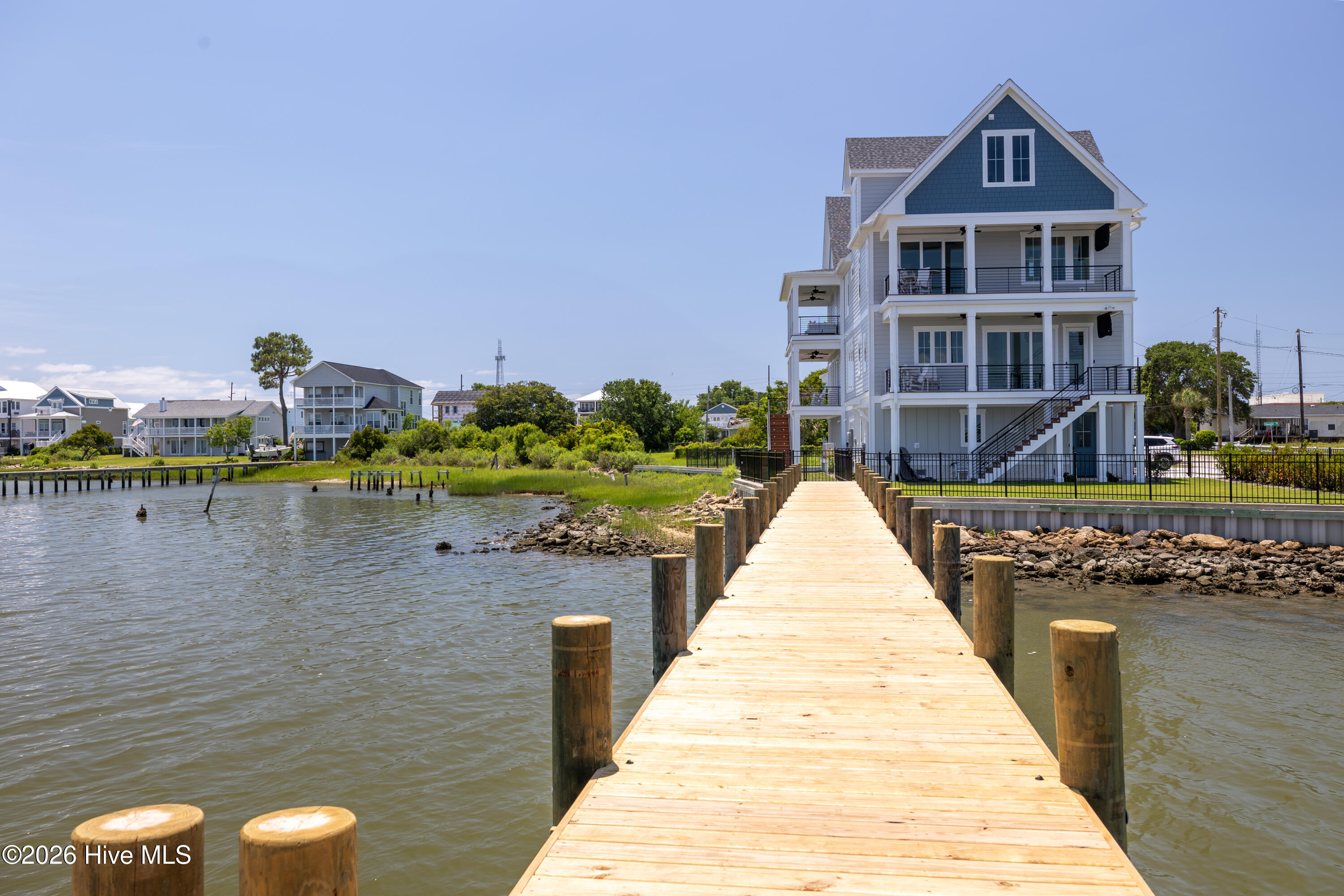 514 N 11th Street B,Morehead City