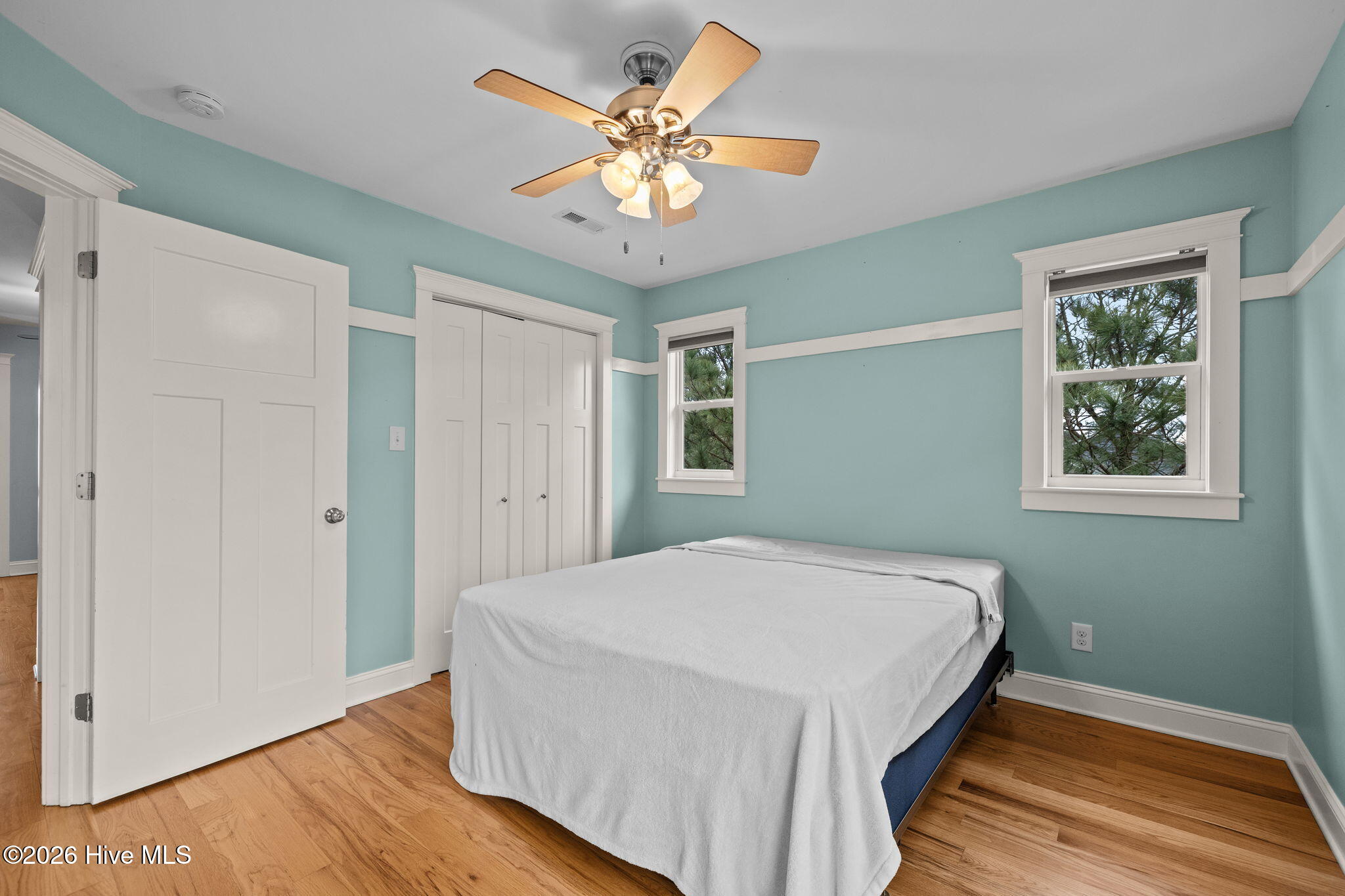 100553513 | Photo 15