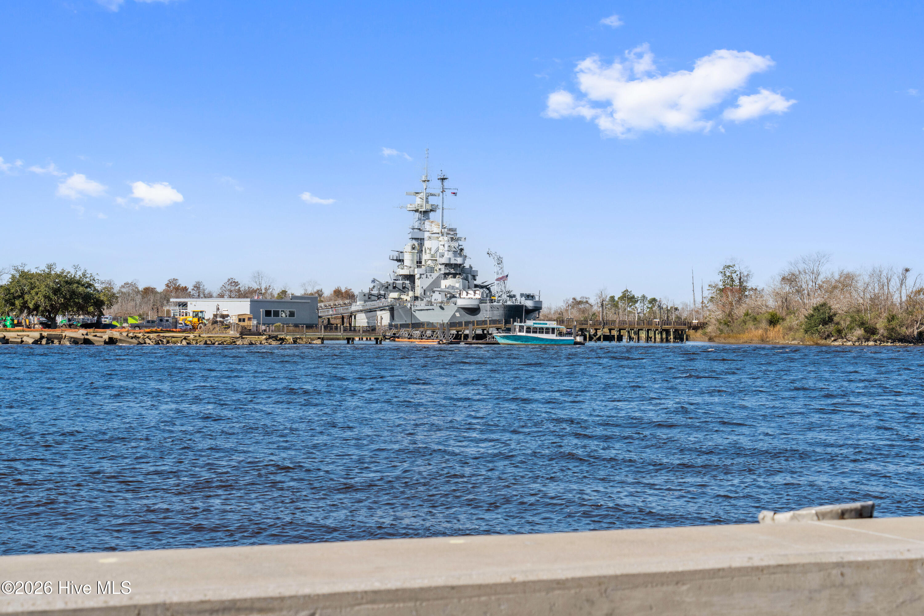 100555847 | Photo 31