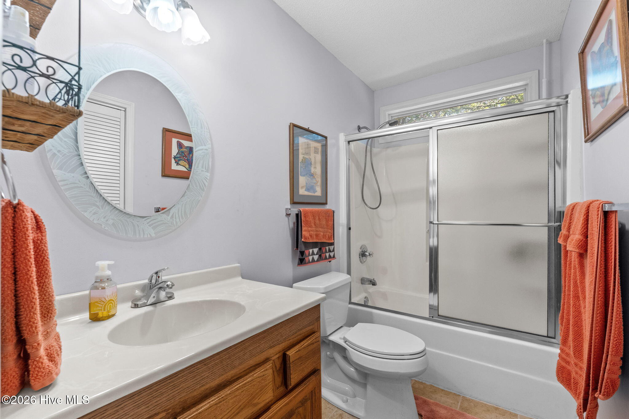 100568213 | Photo 34