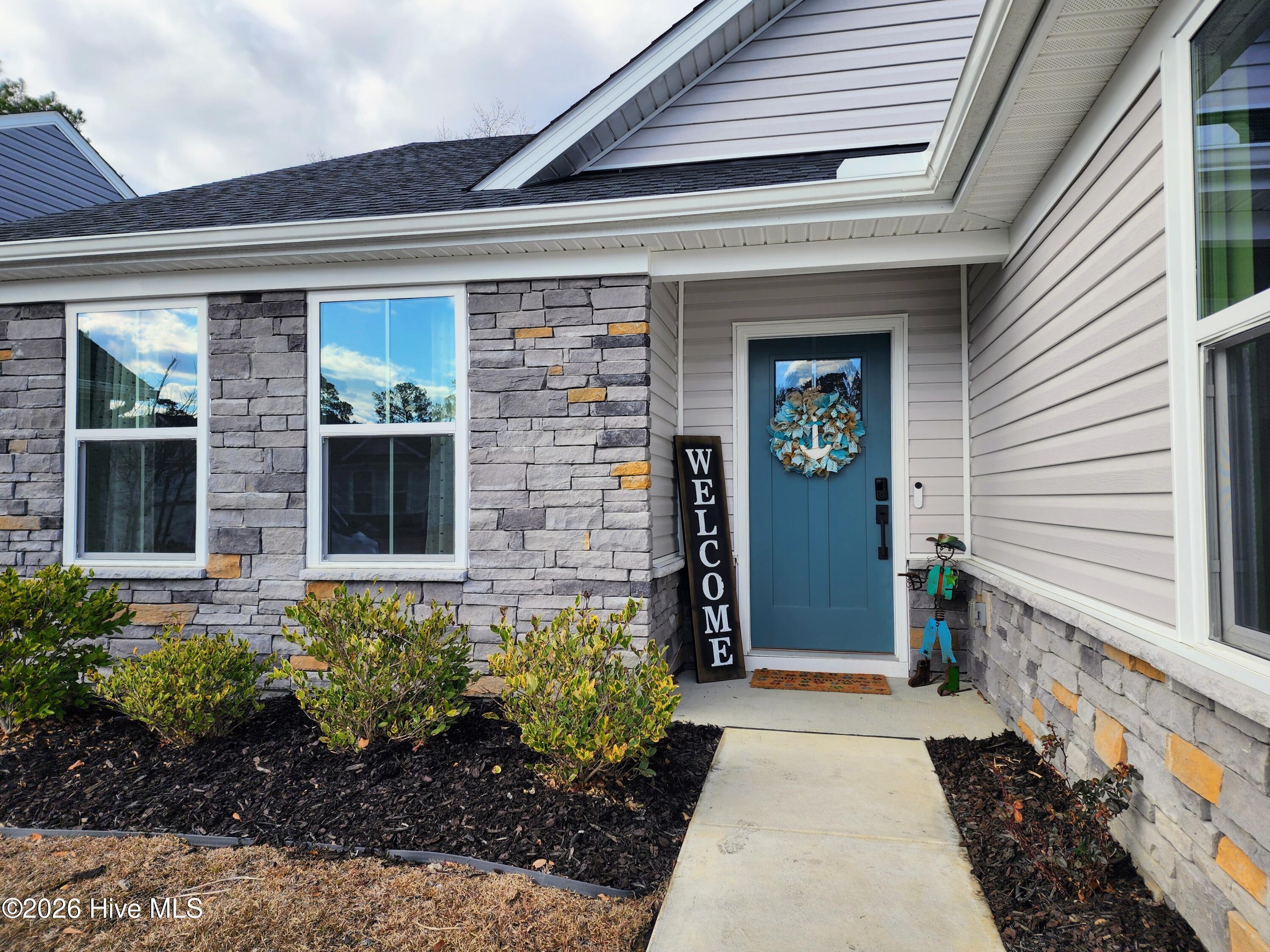 100556706 | Photo 24