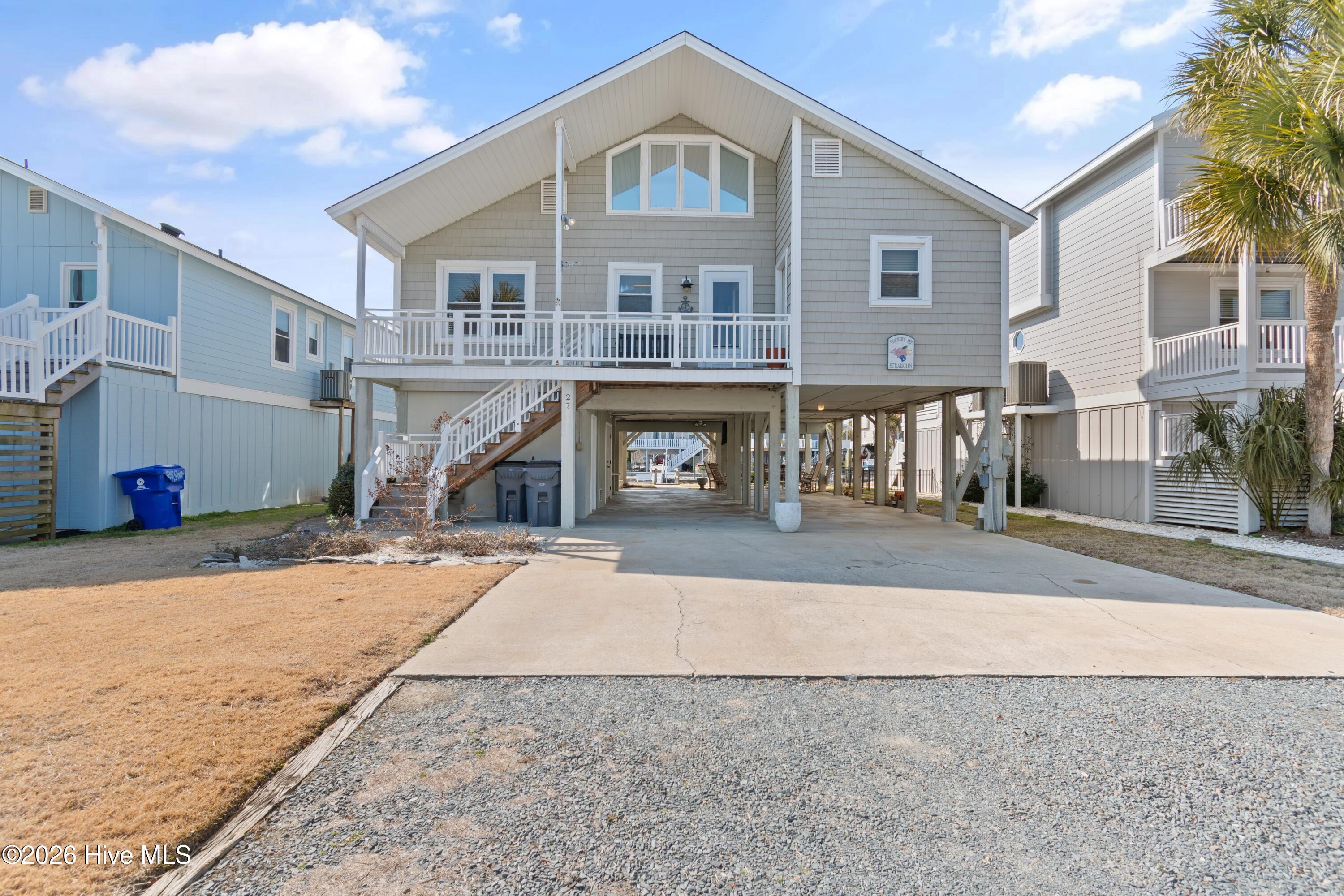 100553939 | Photo 51