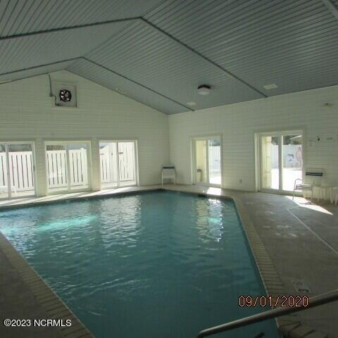 100560757 | Photo 18