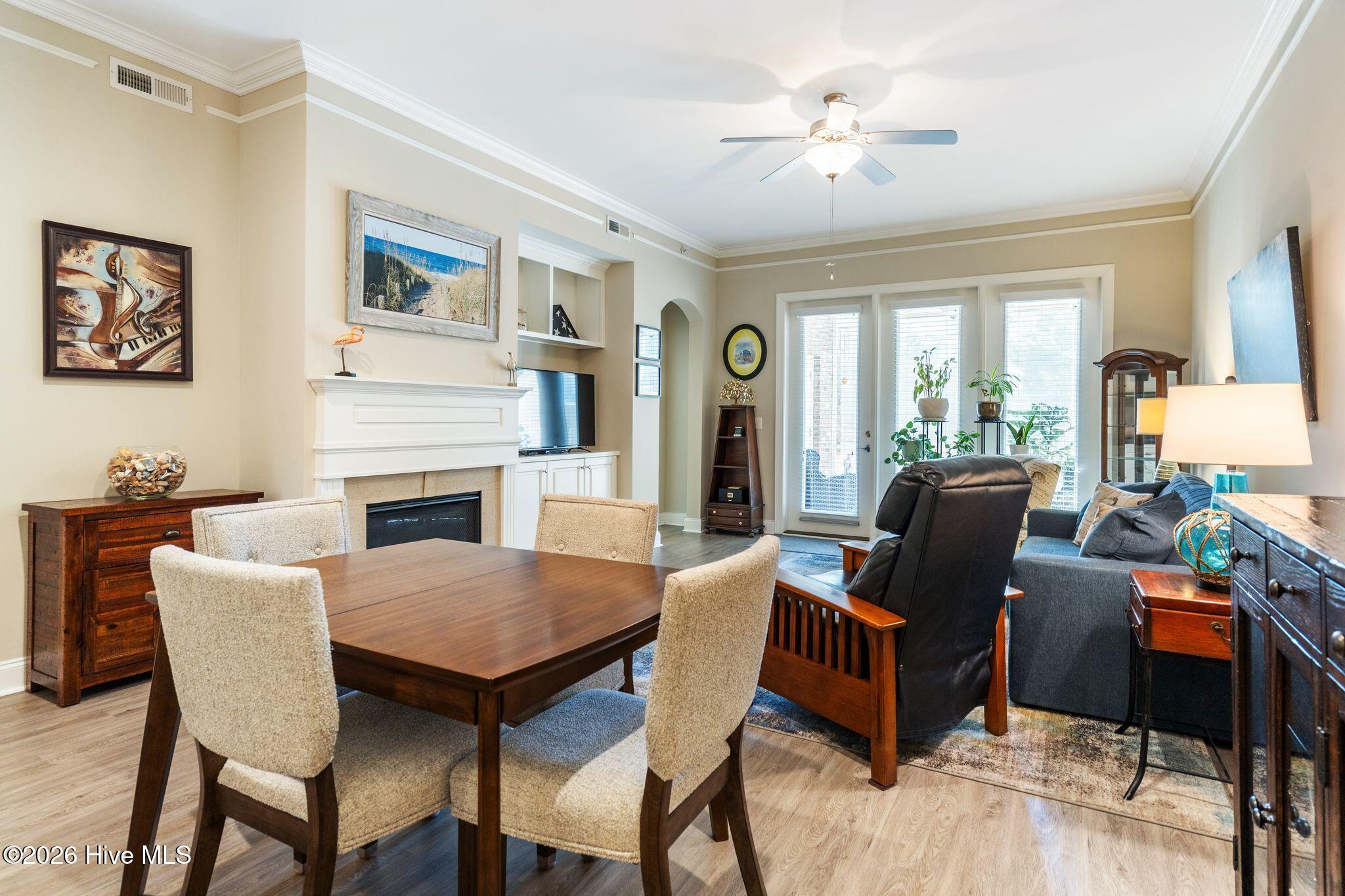 100555450 | Photo 15