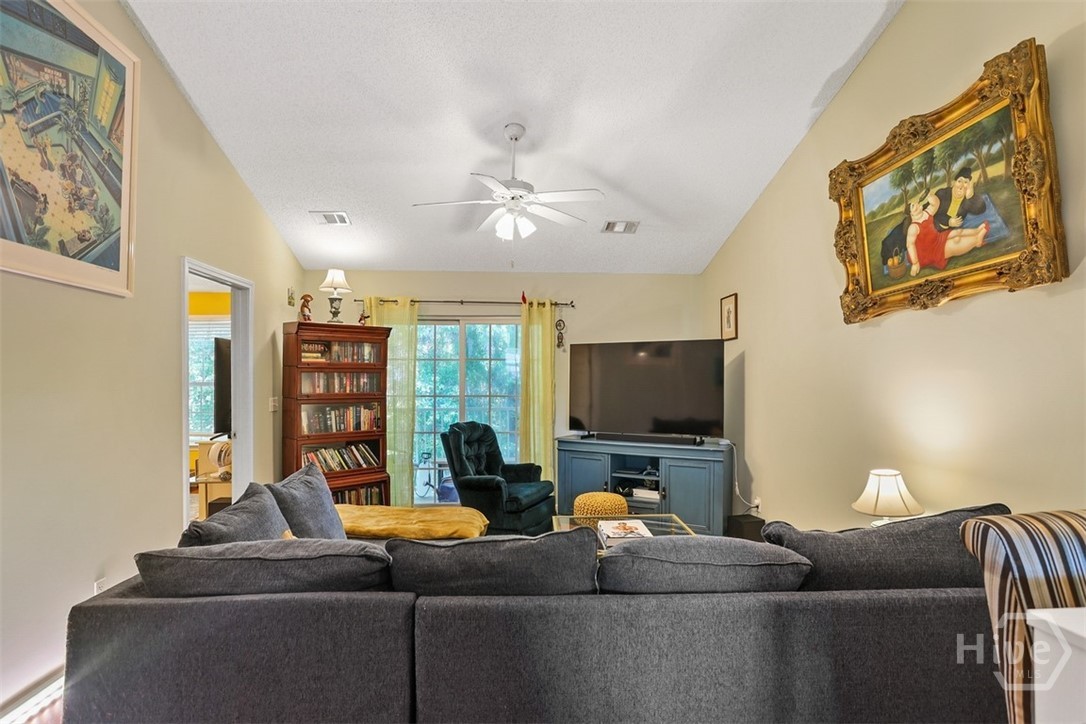 Homes for sale in Savannah, GA | 310 Tibet Ave #26, Savannah, GA 31406 | MLS# SA354284