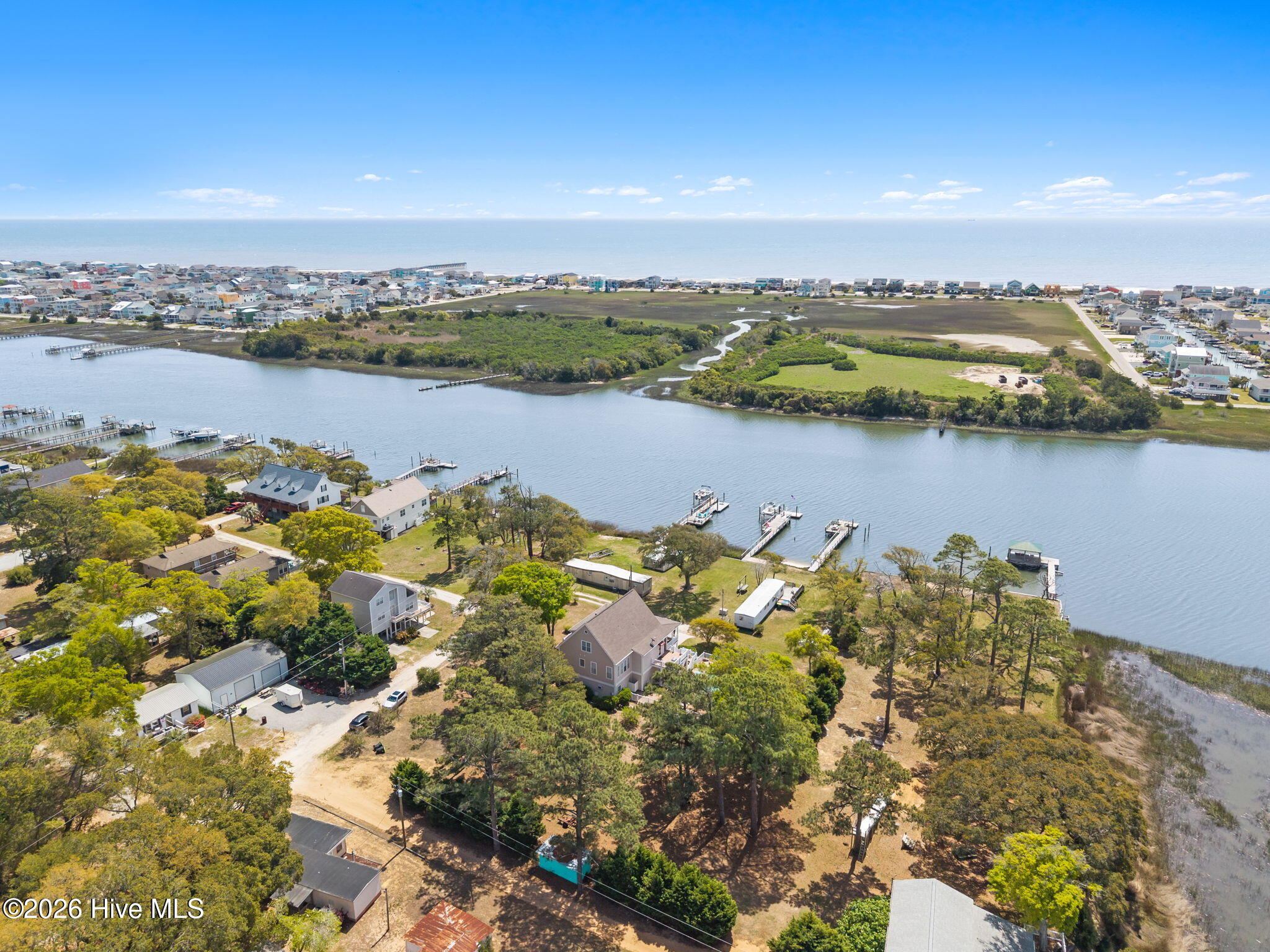 100566344 | Photo 70