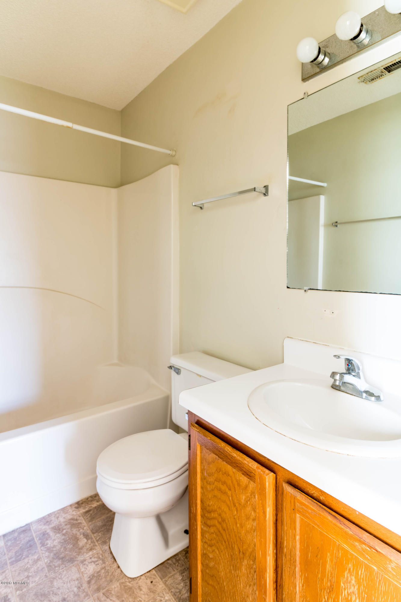 100564052 | Photo 10