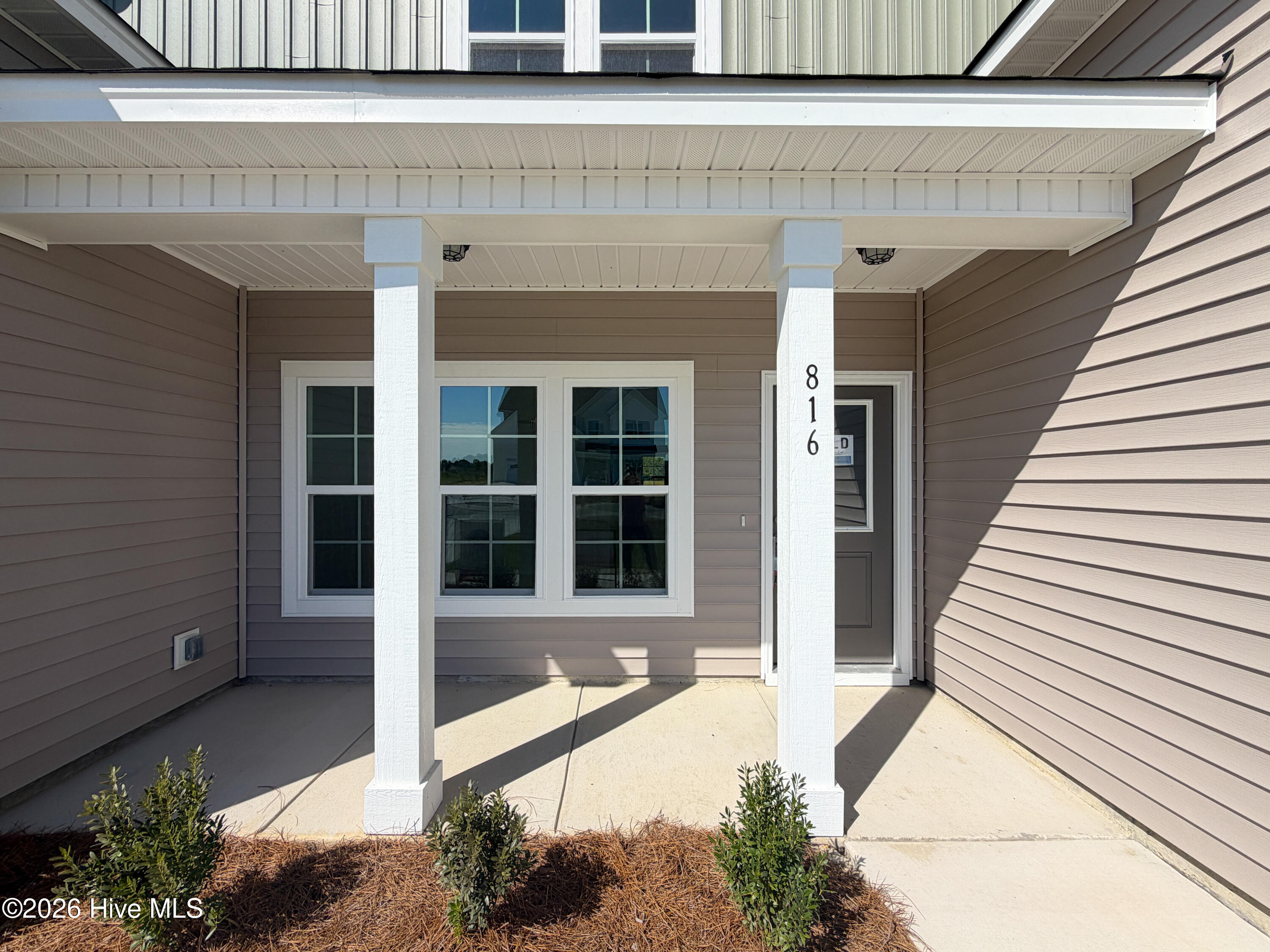 816 Tupelo Tree Drive, Hubert, NC 28539 – photo 2