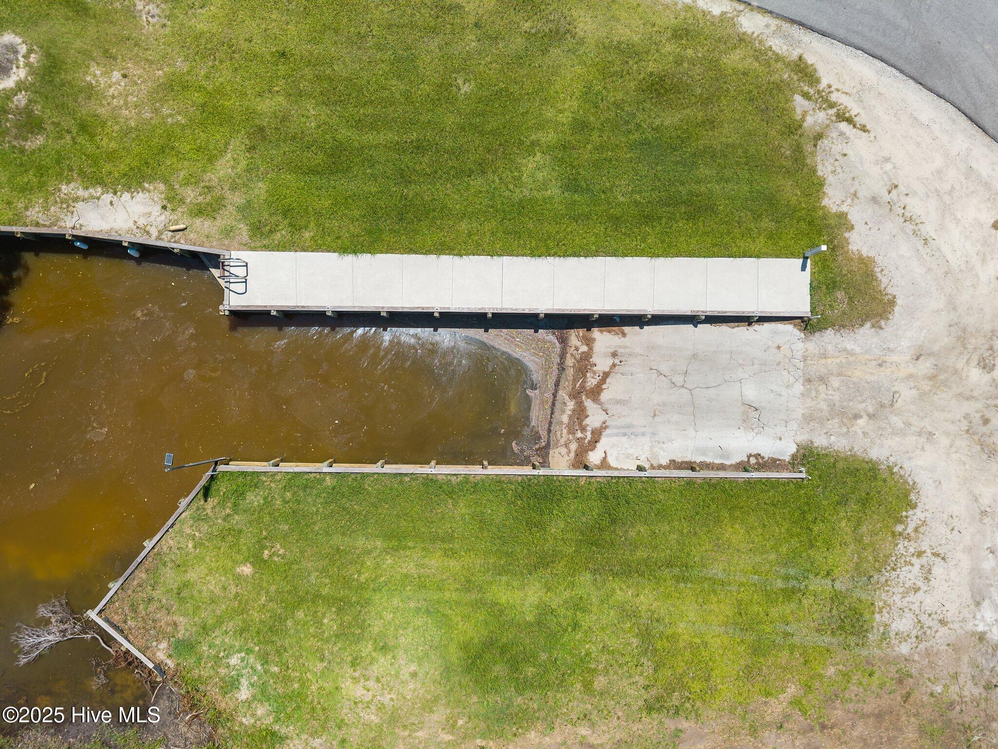 100517402 | Photo 82