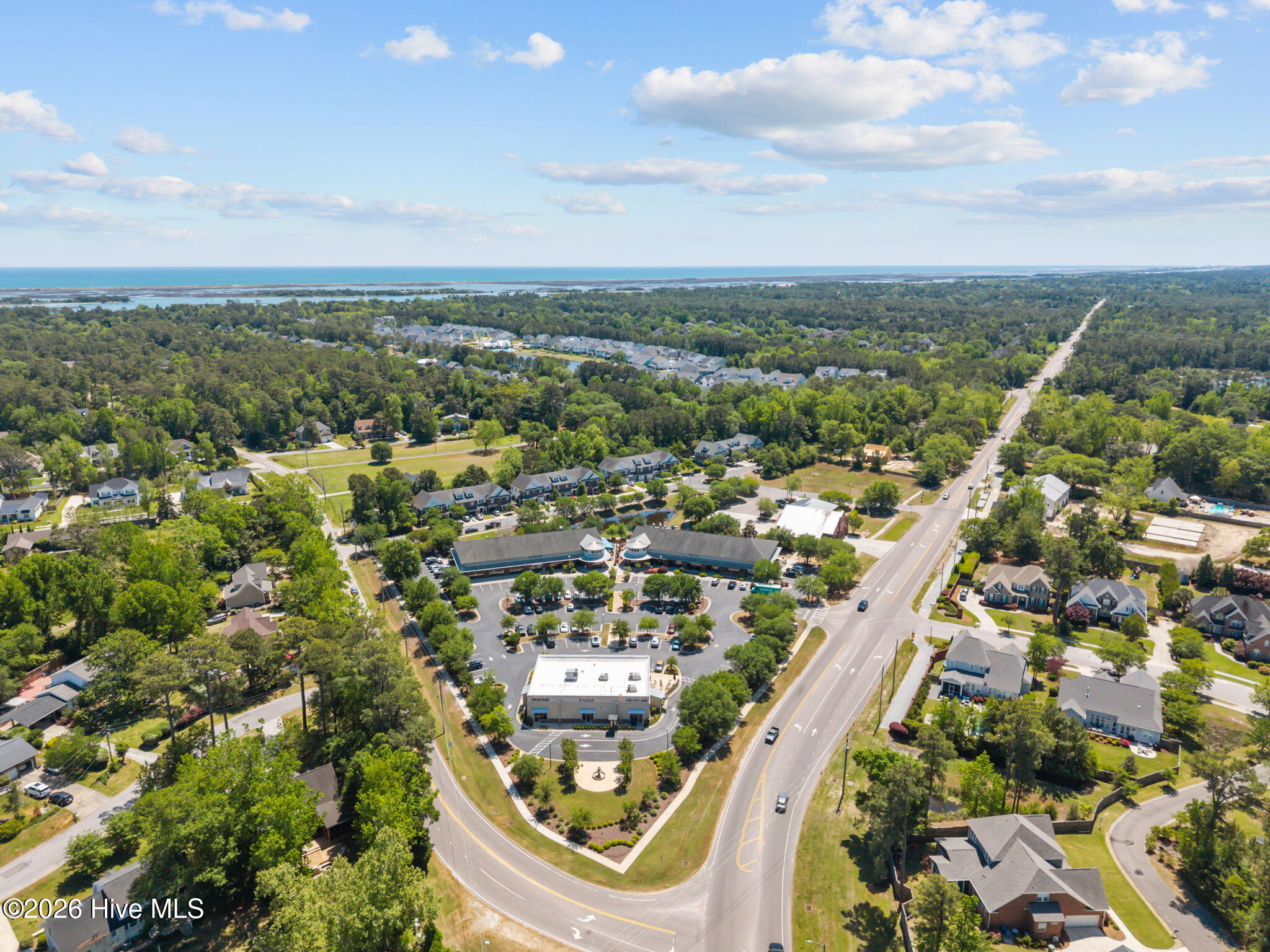 100563251 | Photo 52