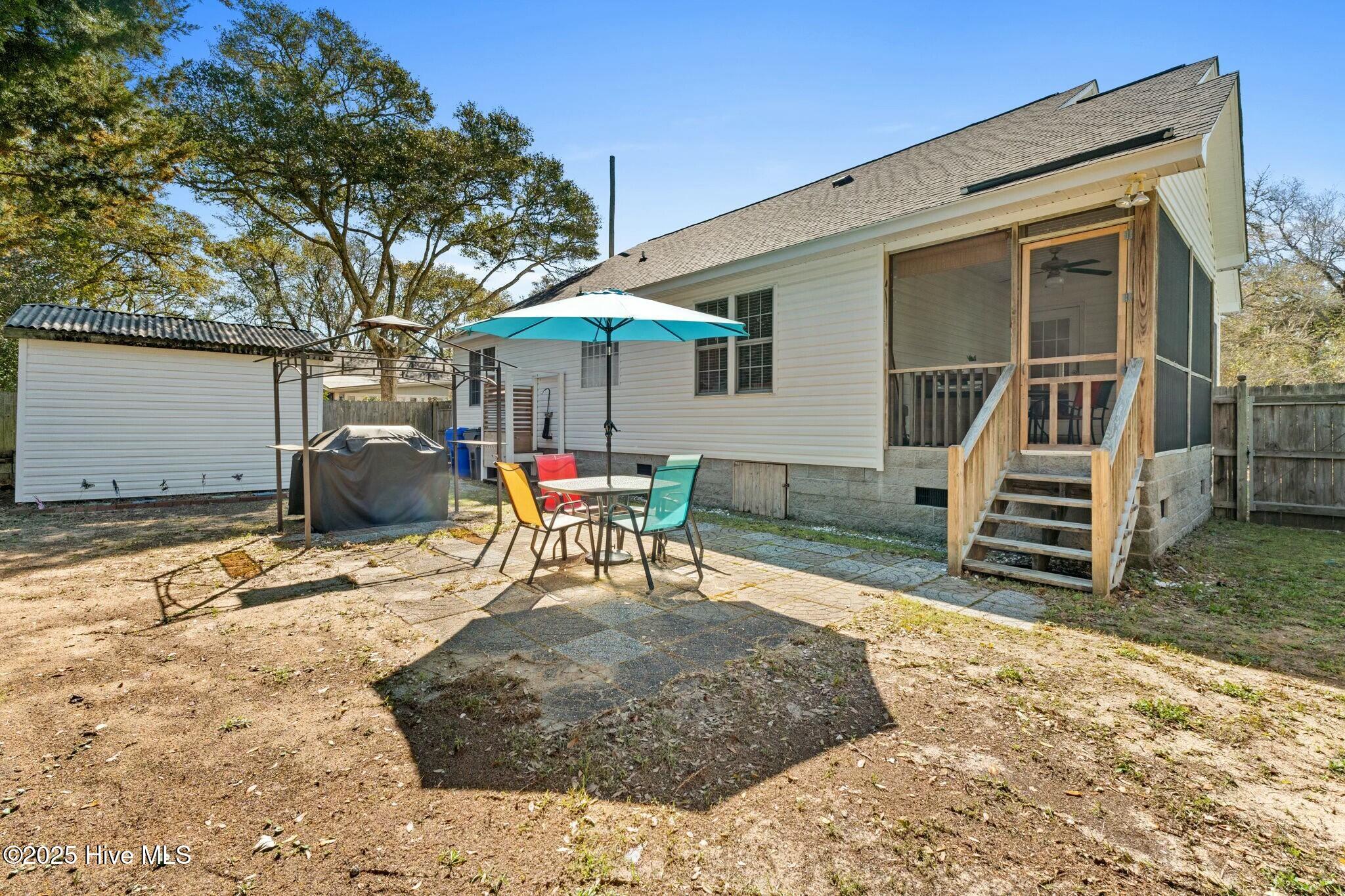 100495613 | Photo 25