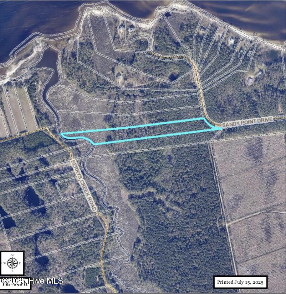 681 Sandy Point Drive N,Beaufort
