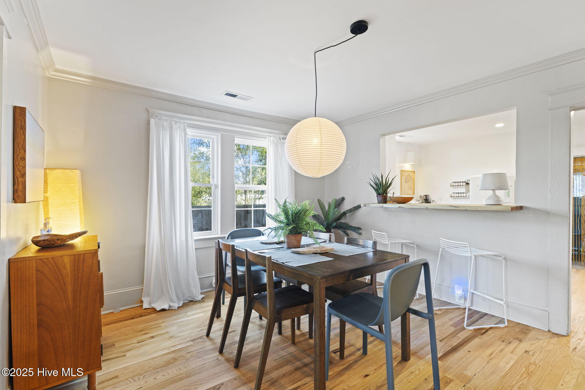 100531966 | Photo 15