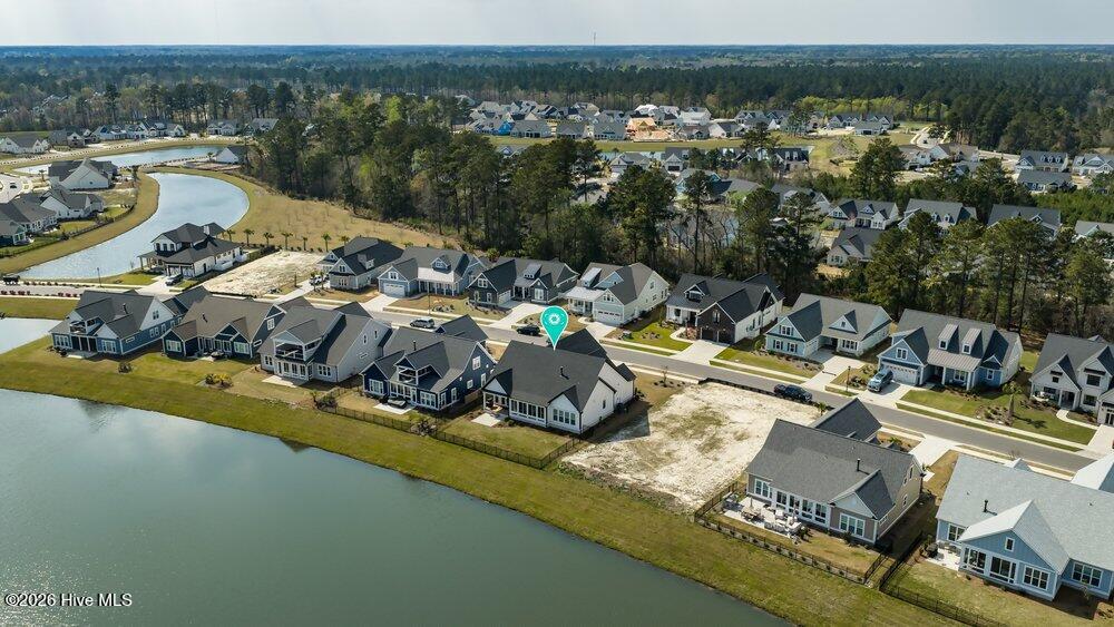 100564119 | Photo 59