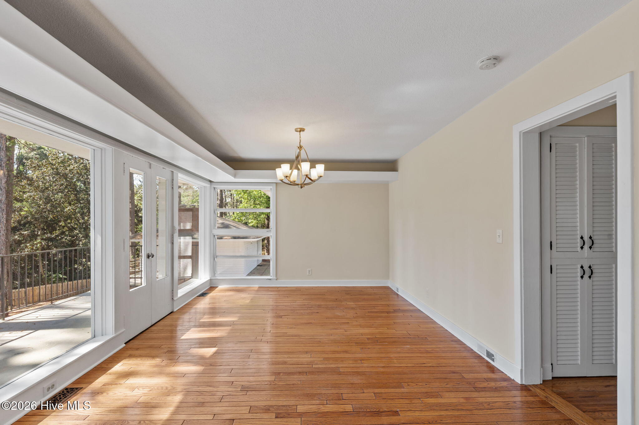 8-web-or-mls-707A0013