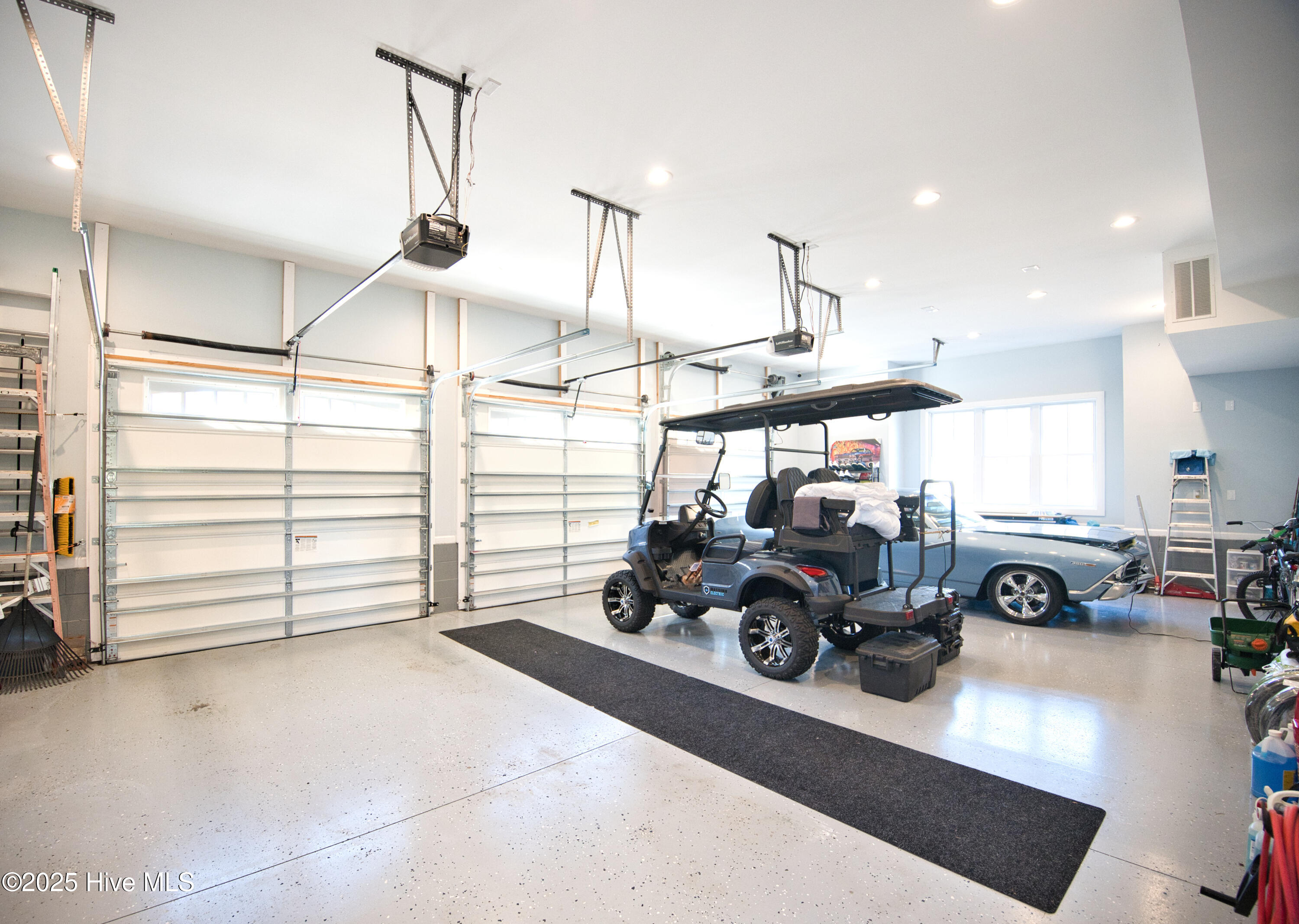 100546521 | Photo 80