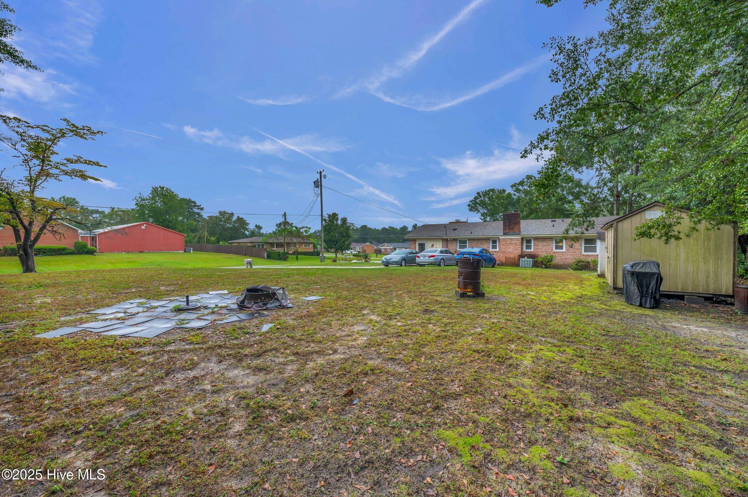 100533688 | Photo 34