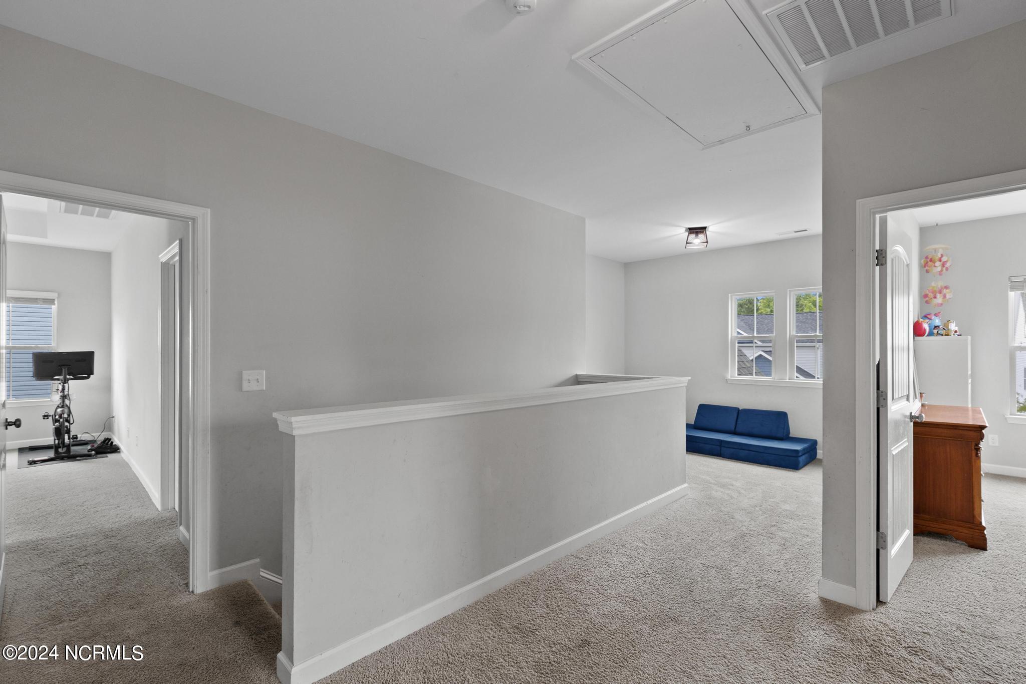 100567760 | Photo 27