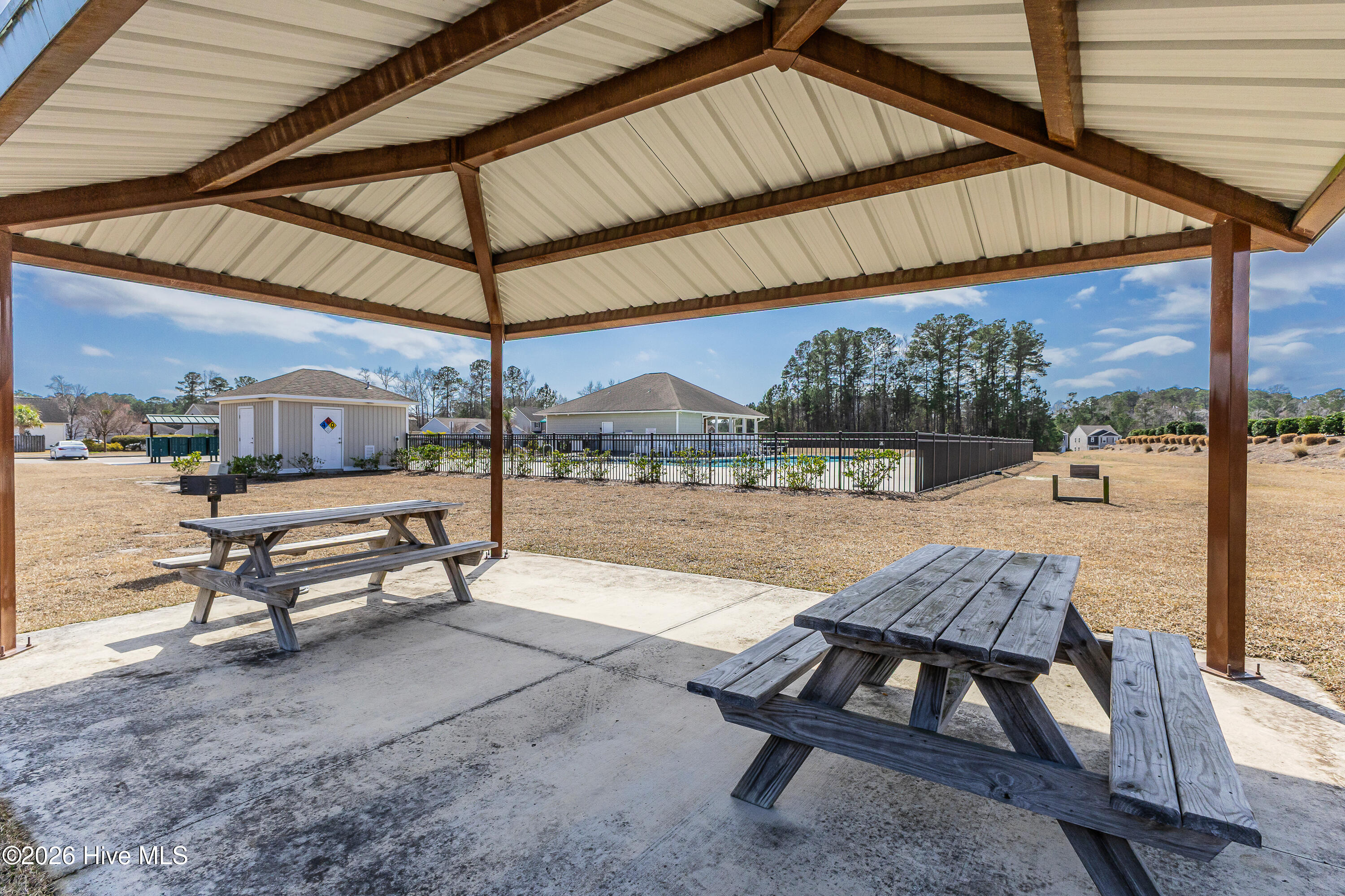 100559432 | Photo 43