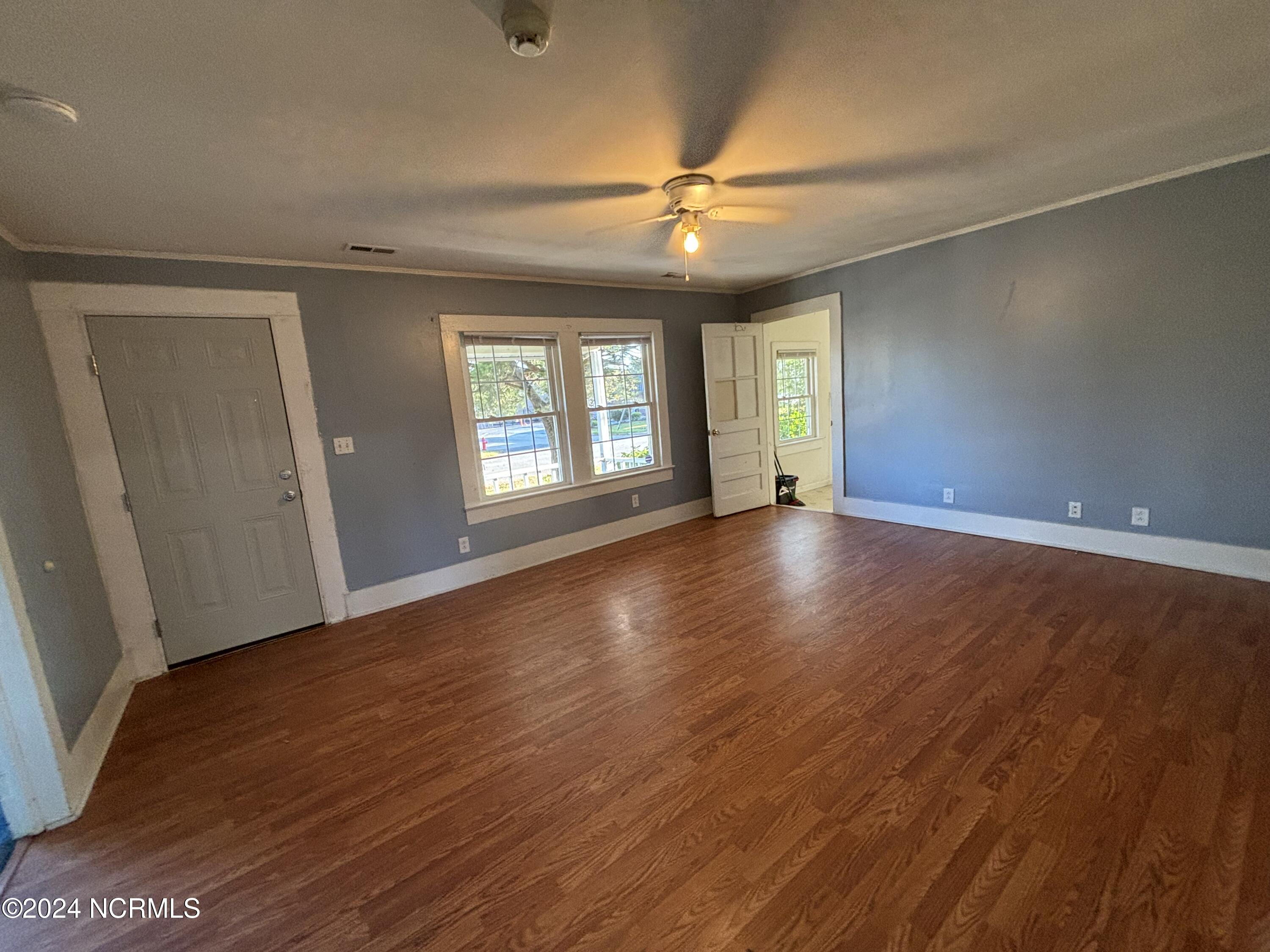 100556554 | Photo 10