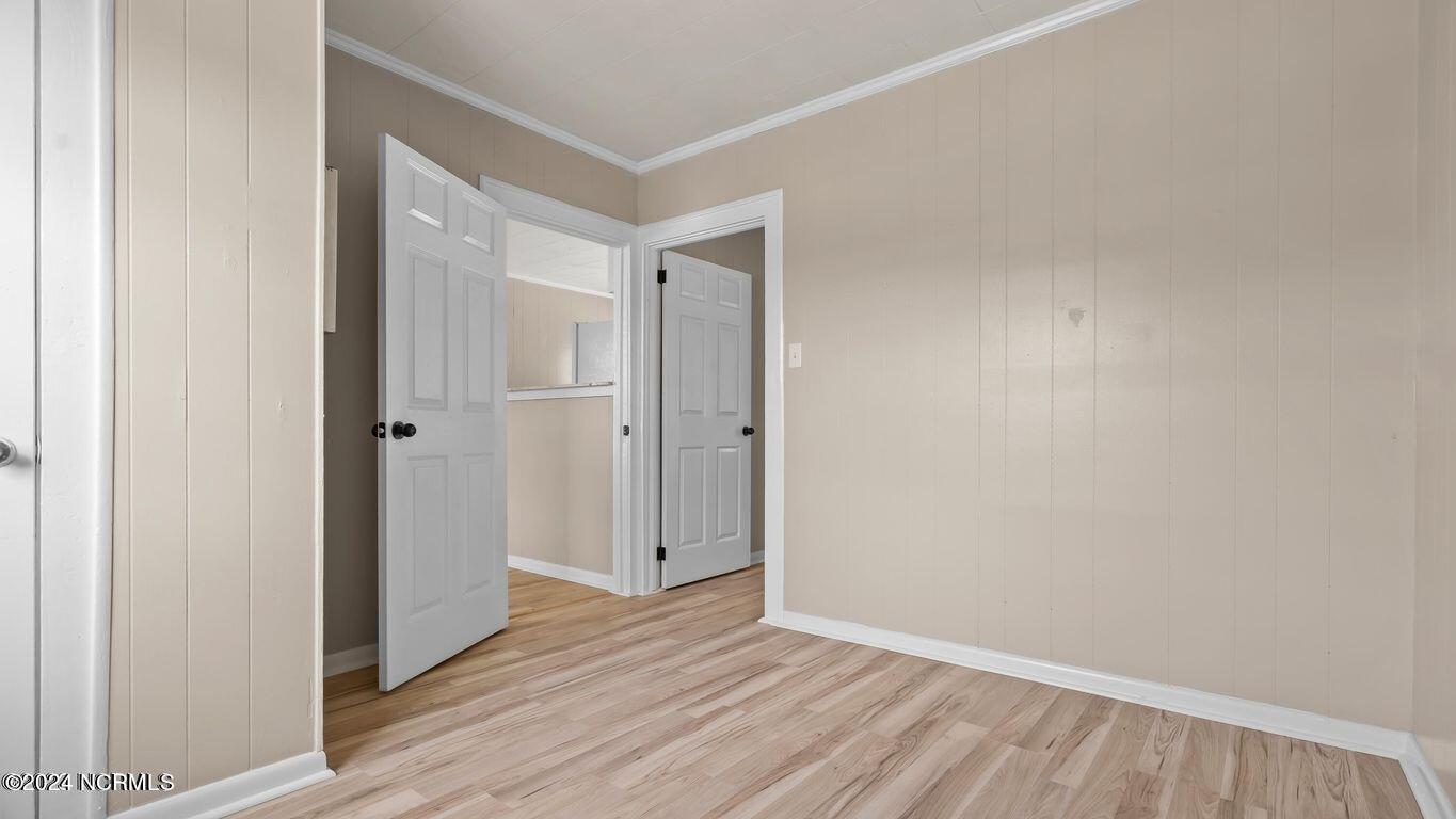 100560766 | Photo 12