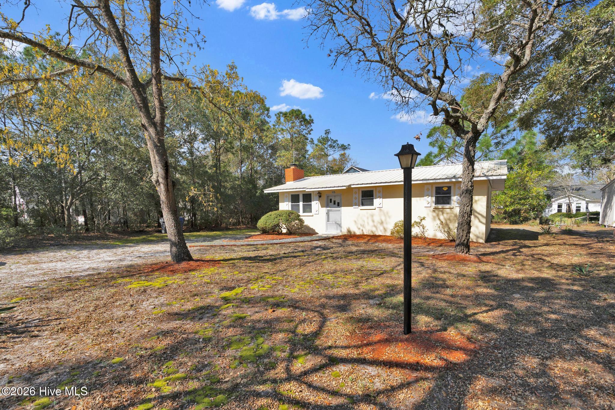 100562337 | Photo 29