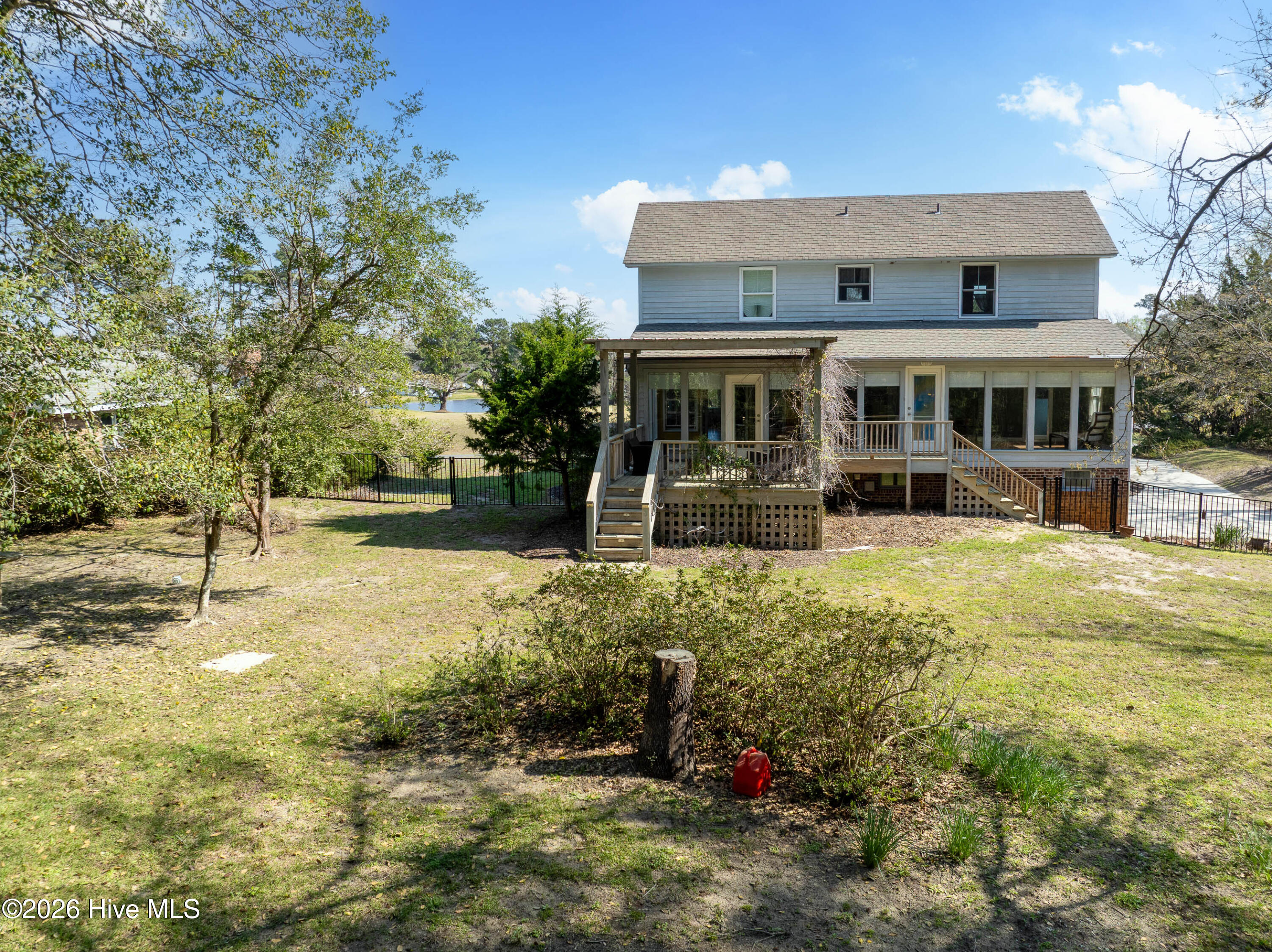 100563536 | Photo 29