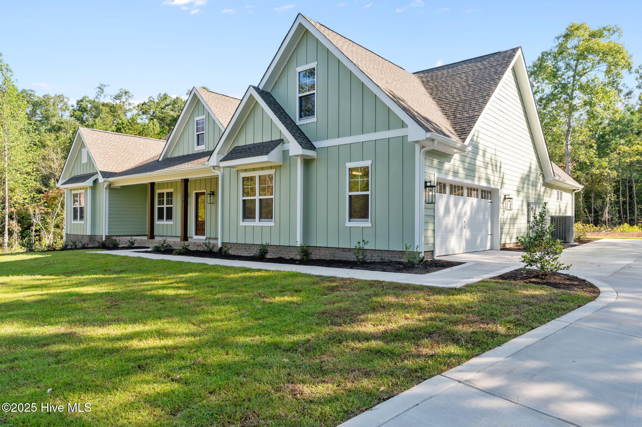570 Harrow Drive
