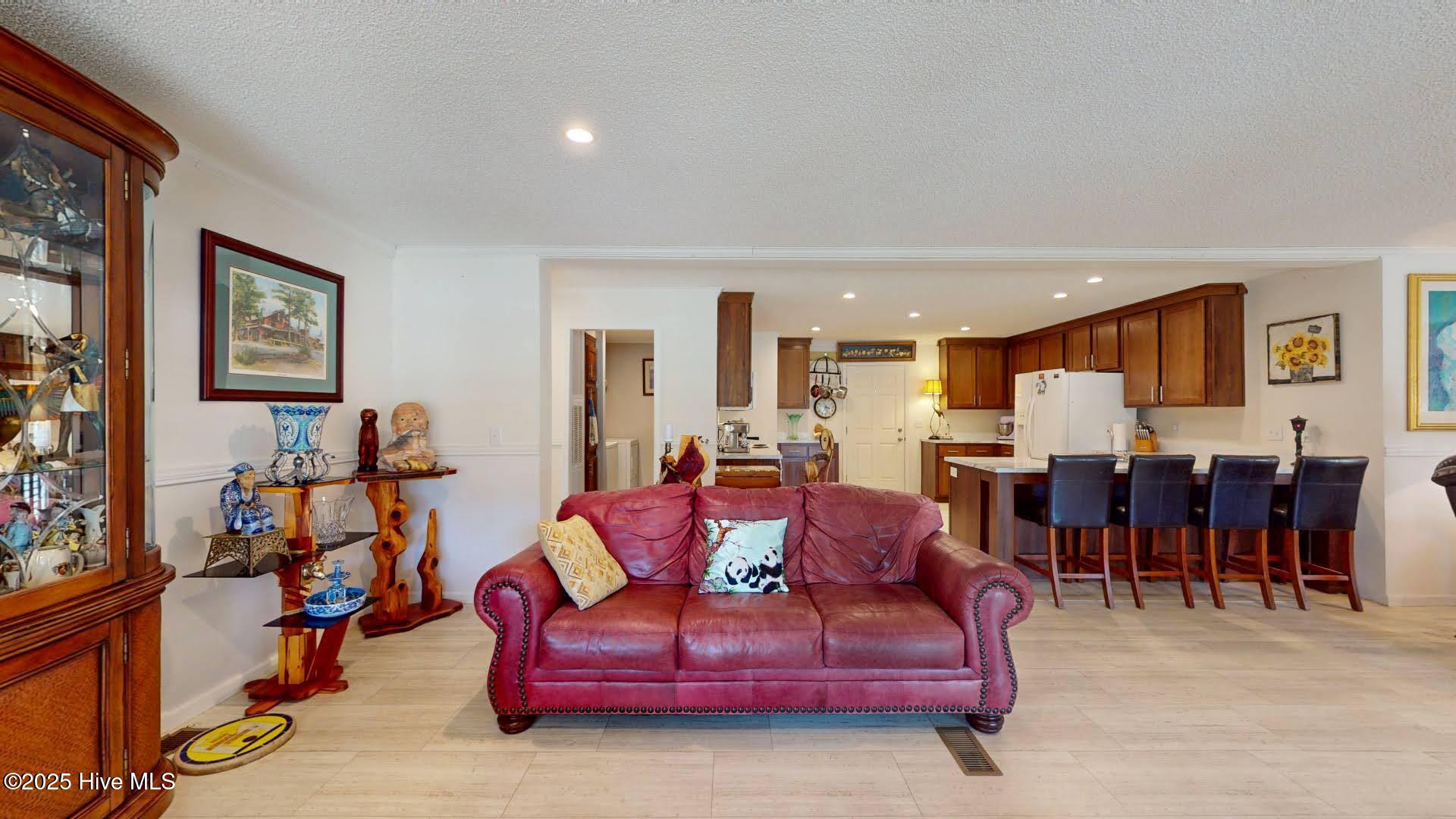 100500718 | Photo 20