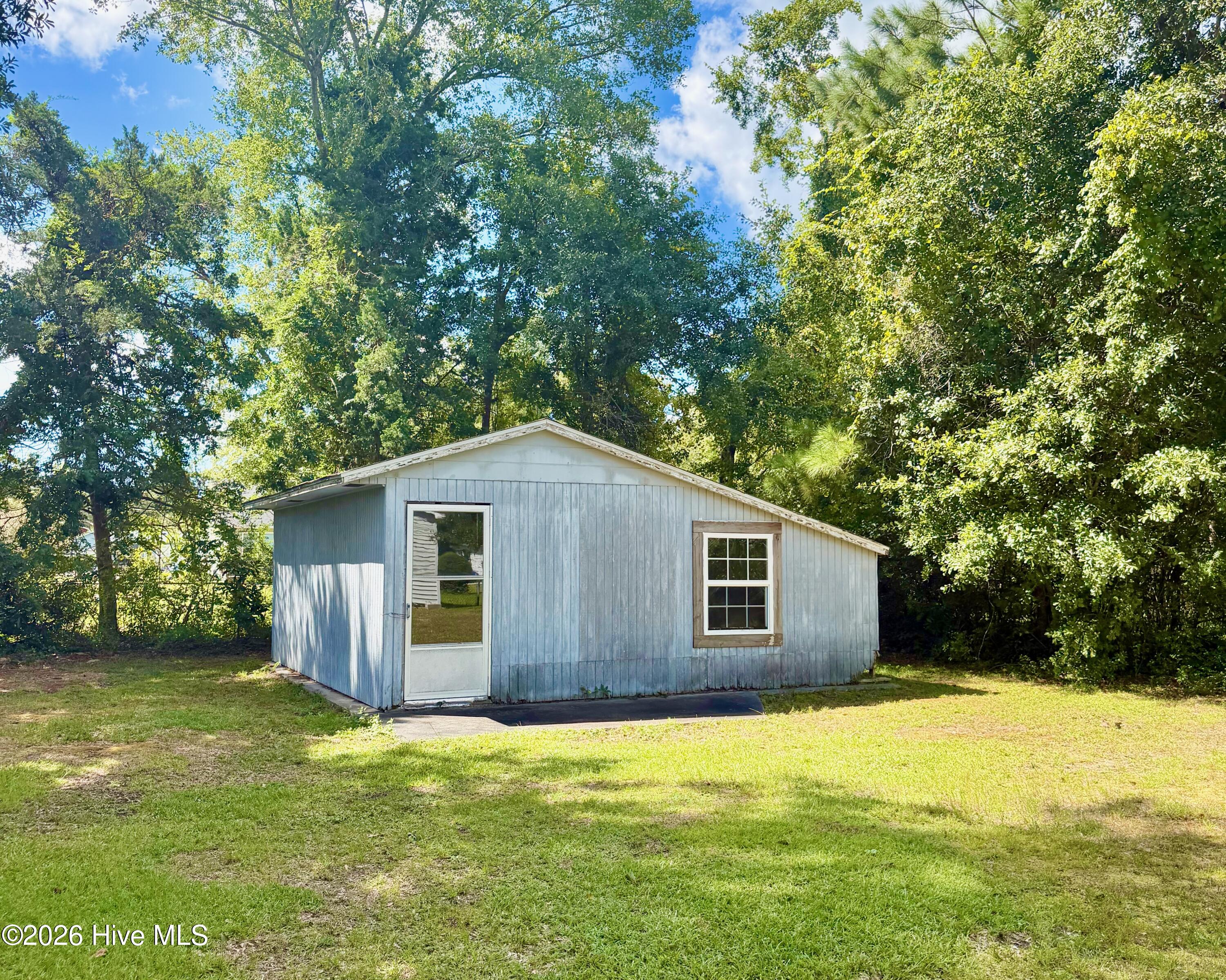2802 Easy Street,Newport