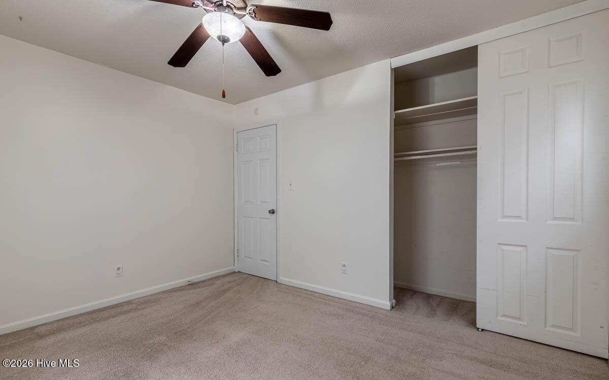 100549200 | Photo 14