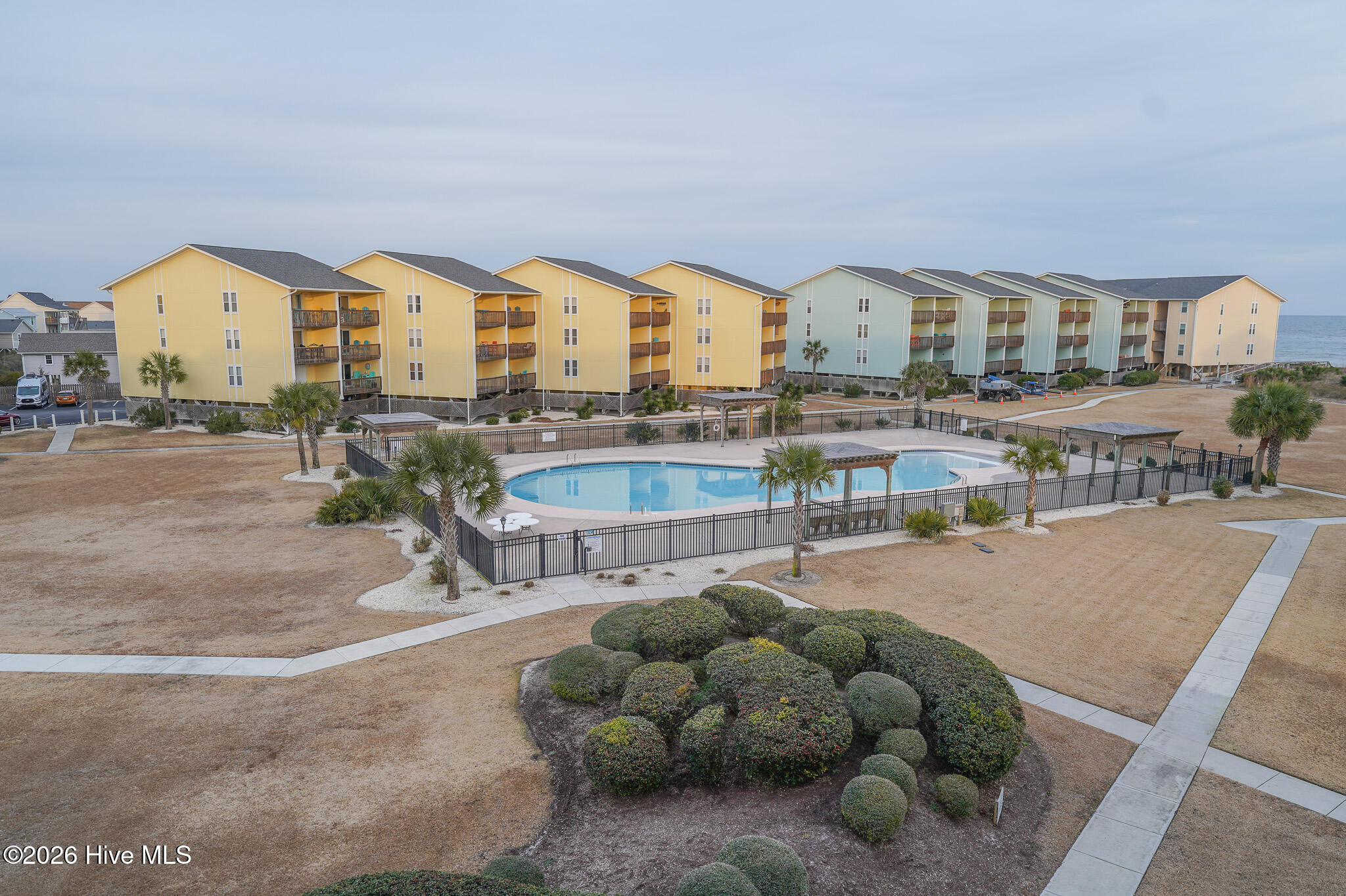 100519884 | Photo 21