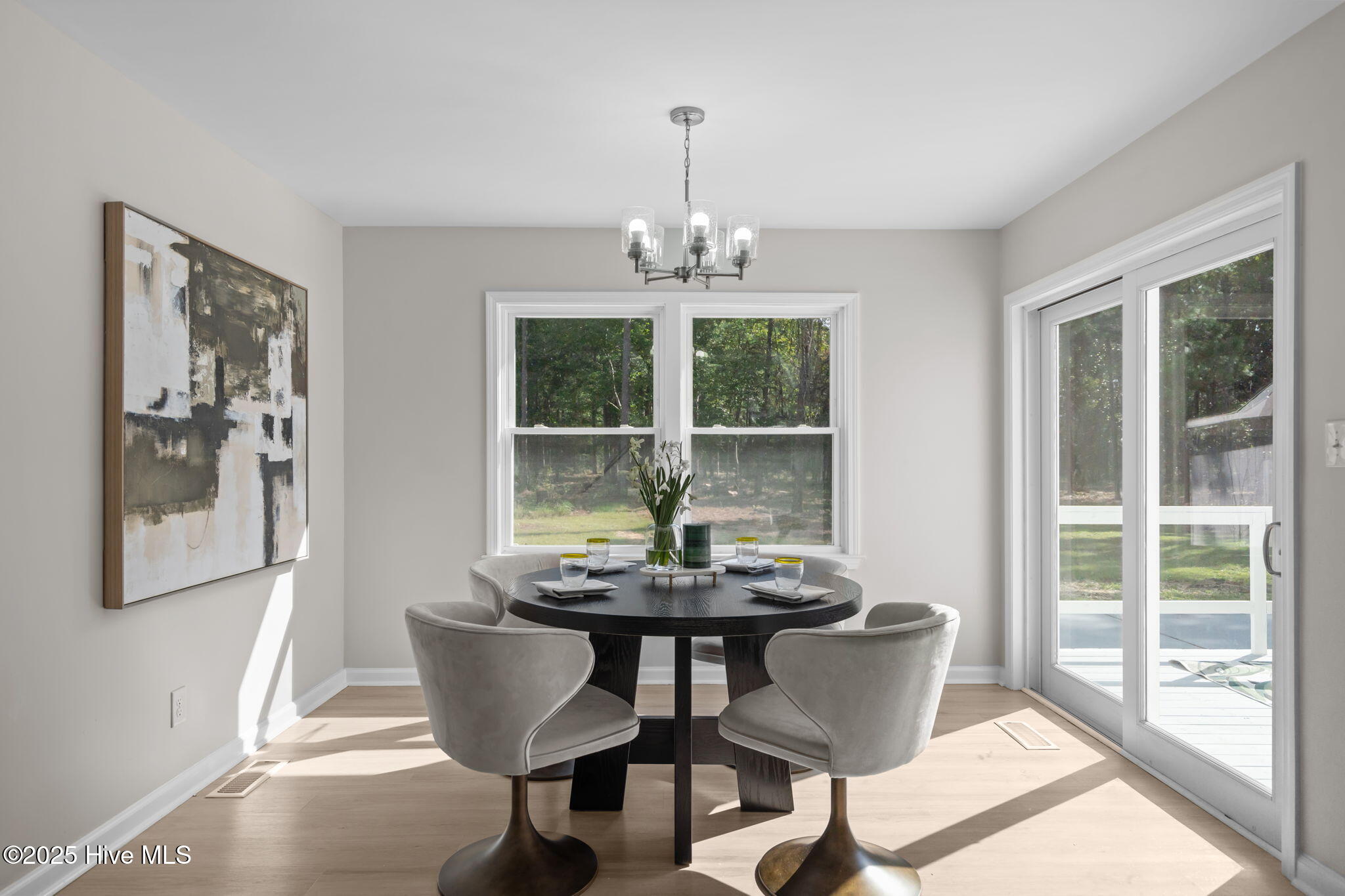 100527627 | Photo 20