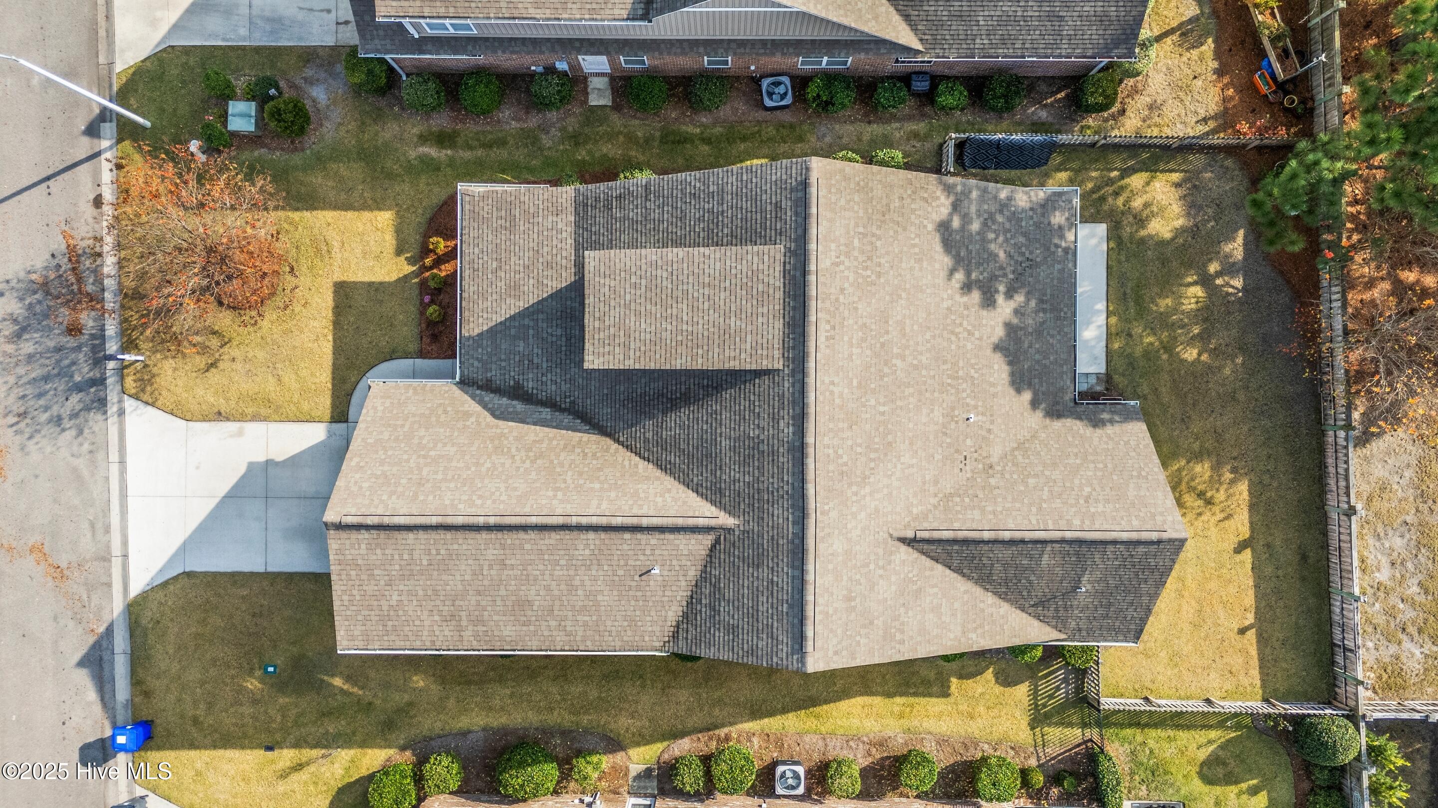 100542778 | Photo 54