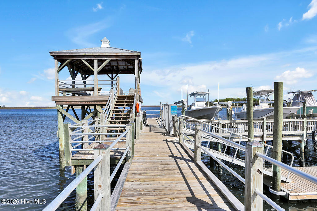 100564956 | Photo 58