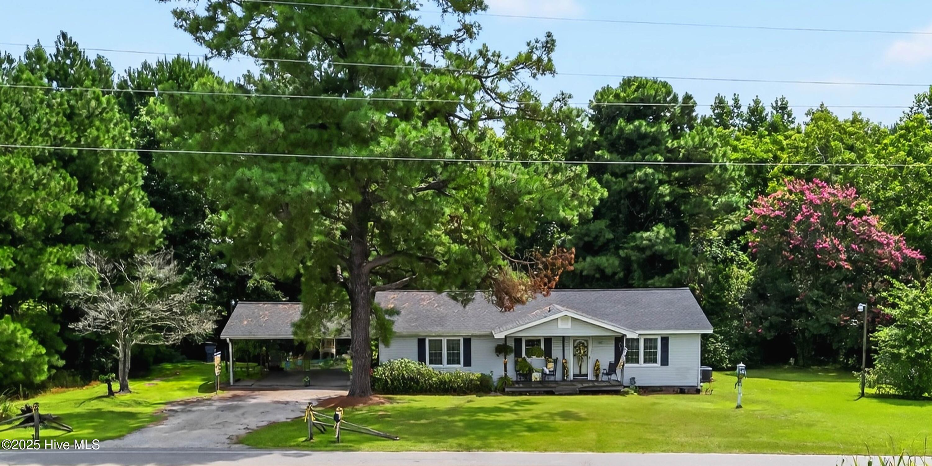 Homes for sale in Whiteville, NC | 3665 Midway Dr, Whiteville, NC 28472 | MLS# 100521509