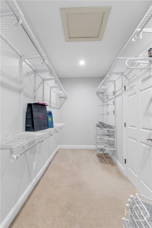 Walk-in Closet