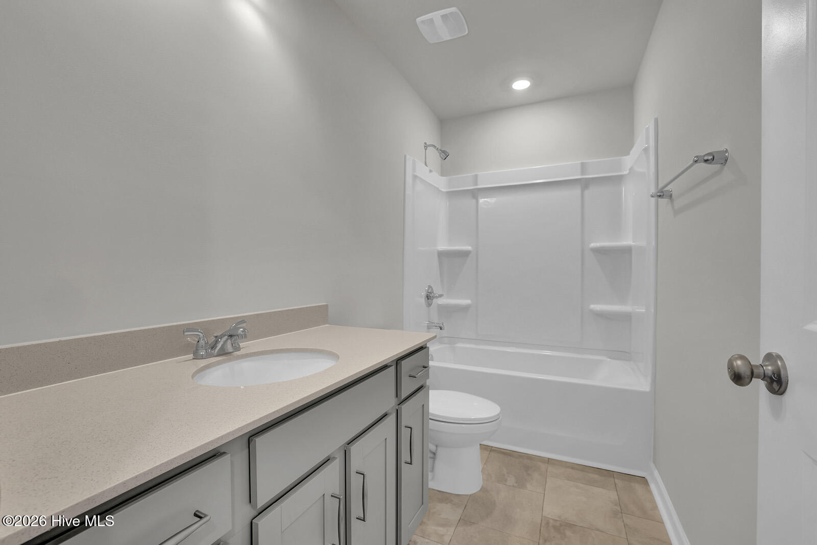 100550326 | Photo 27