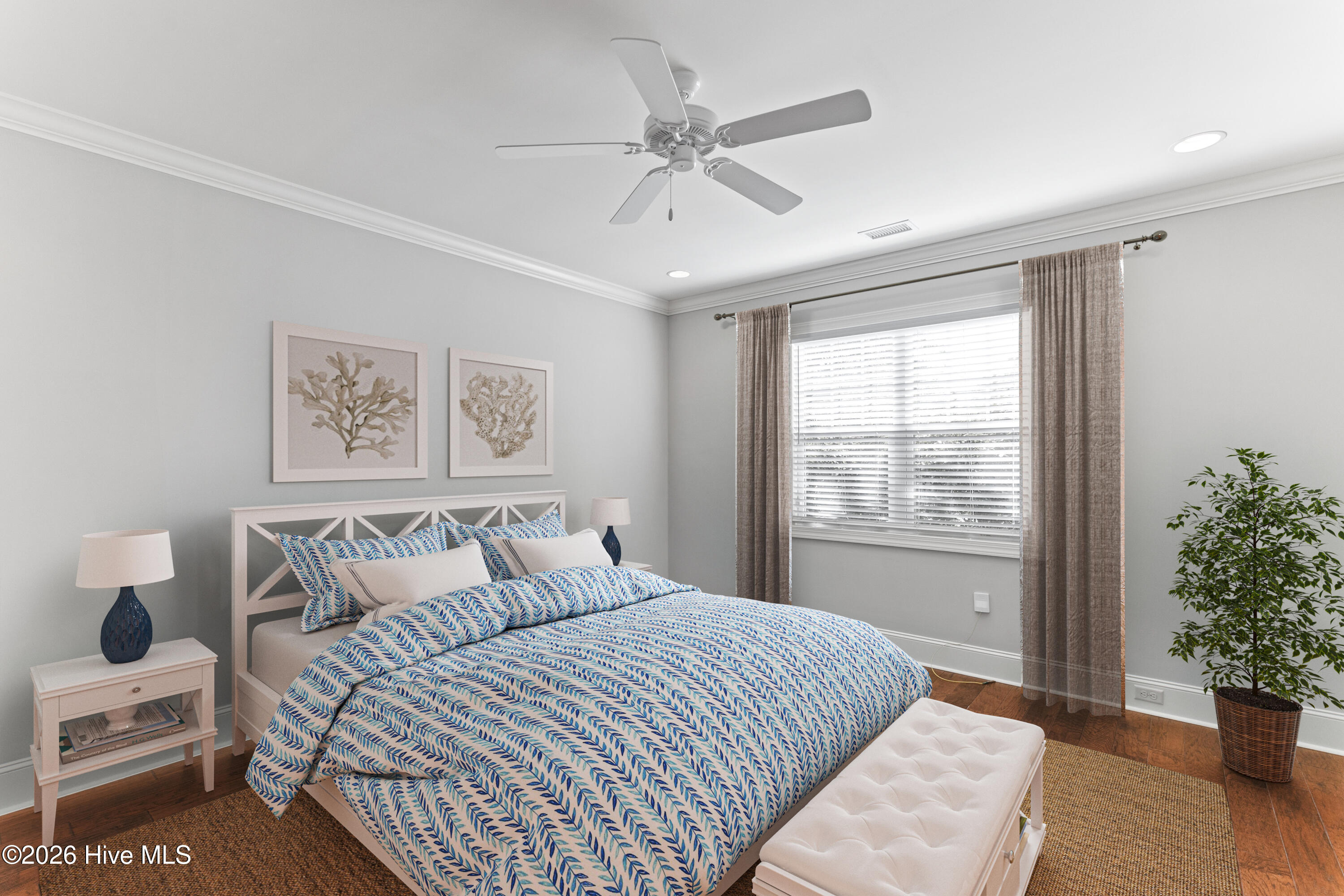 100565451 | Photo 13