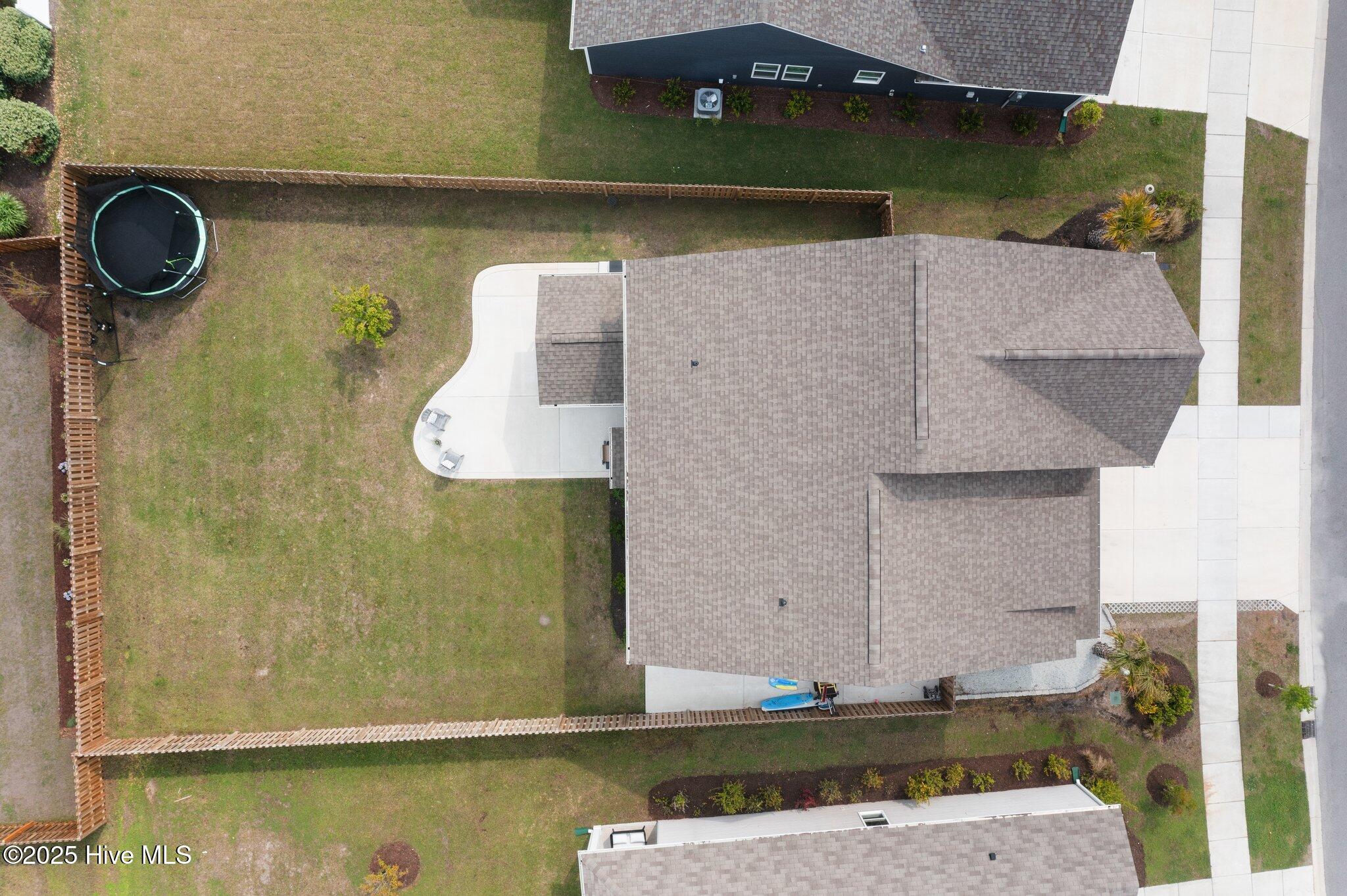 100545620 | Photo 58