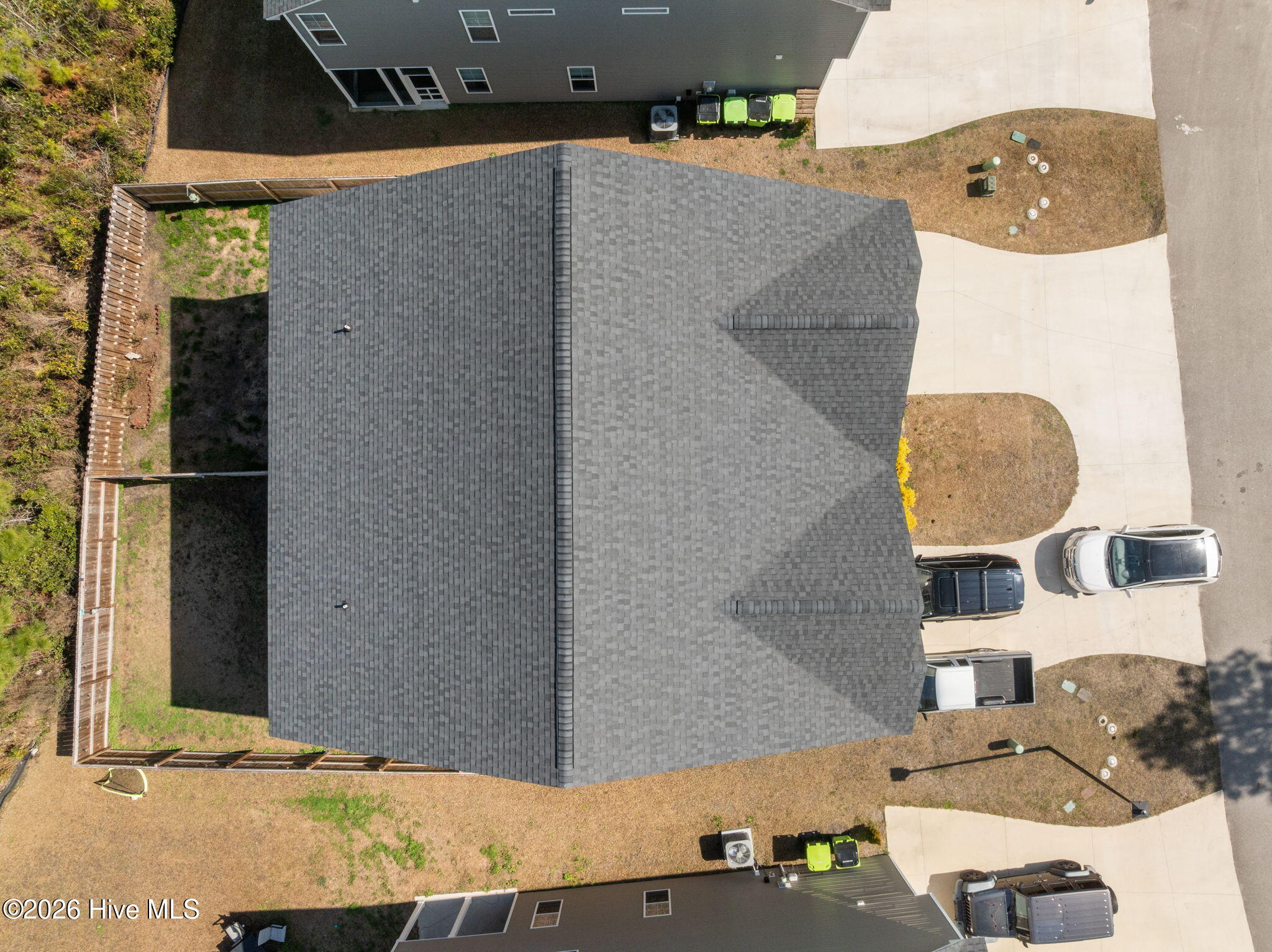 100559207 | Photo 40