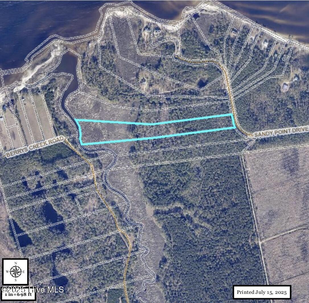 695 Sandy Point Drive,Beaufort
