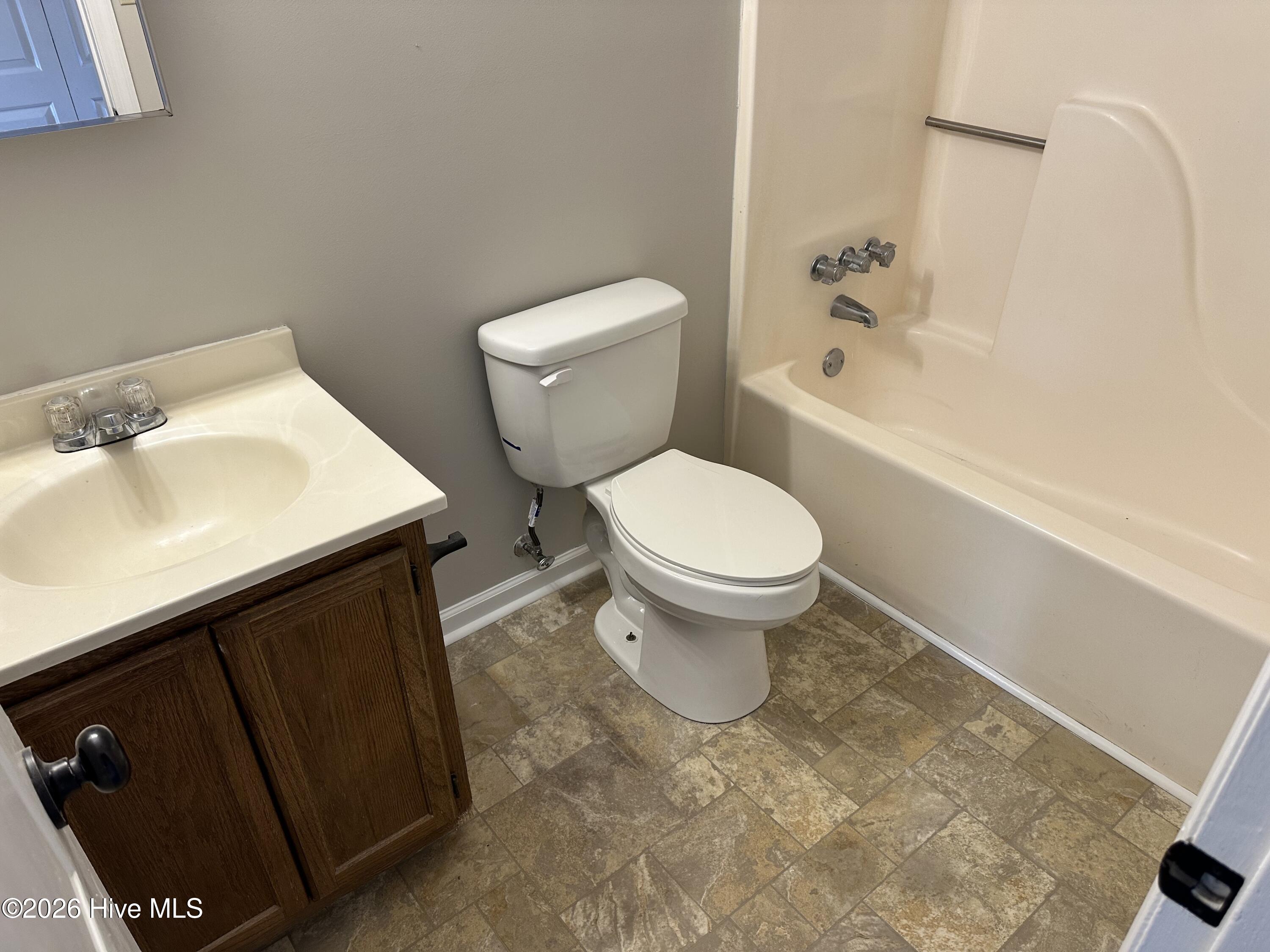 100553426 | Photo 17