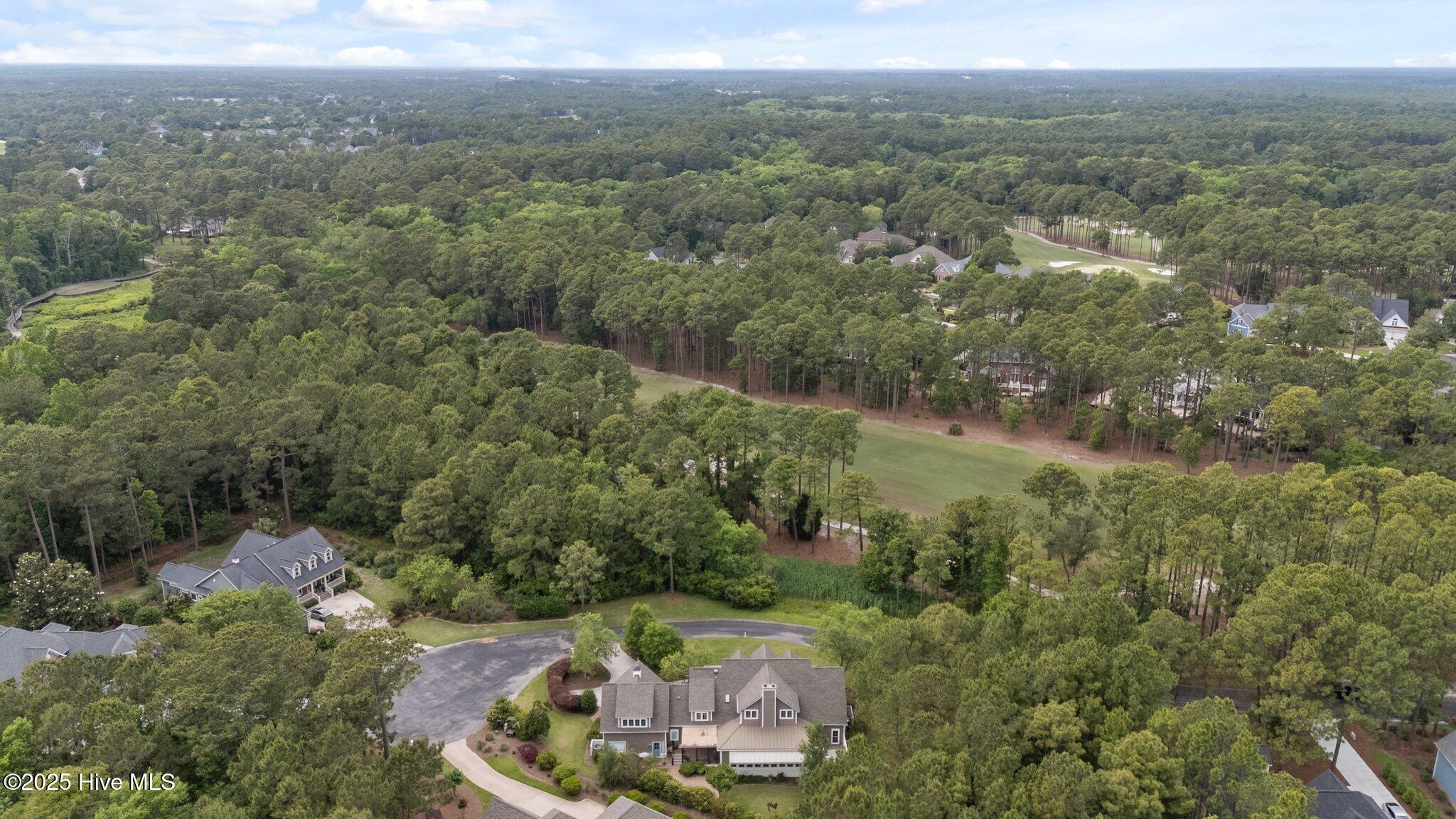 100565962 | Photo 15