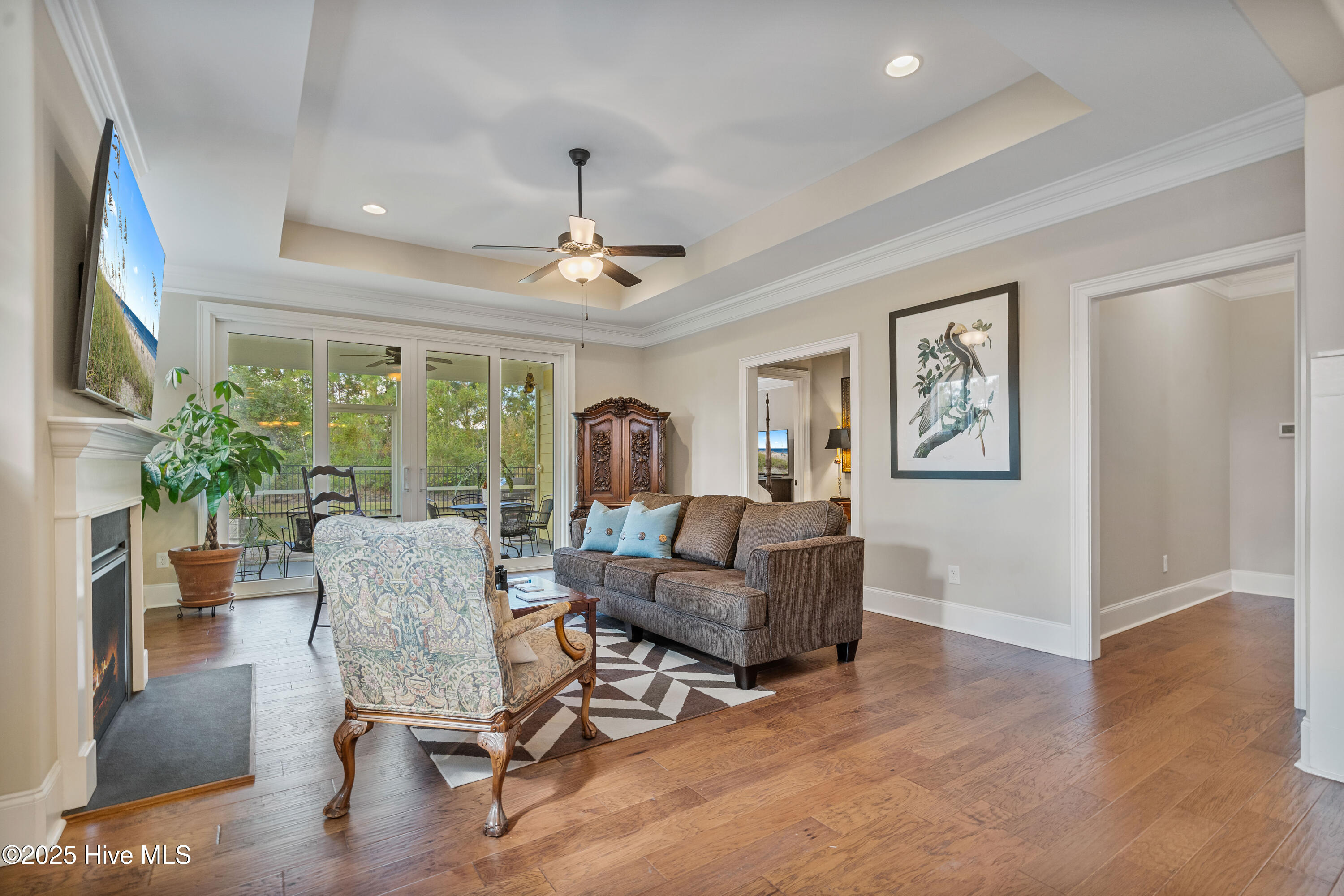 100539660 | Photo 23