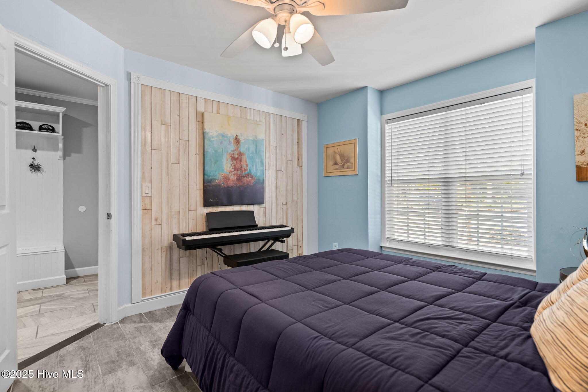 100546041 | Photo 31