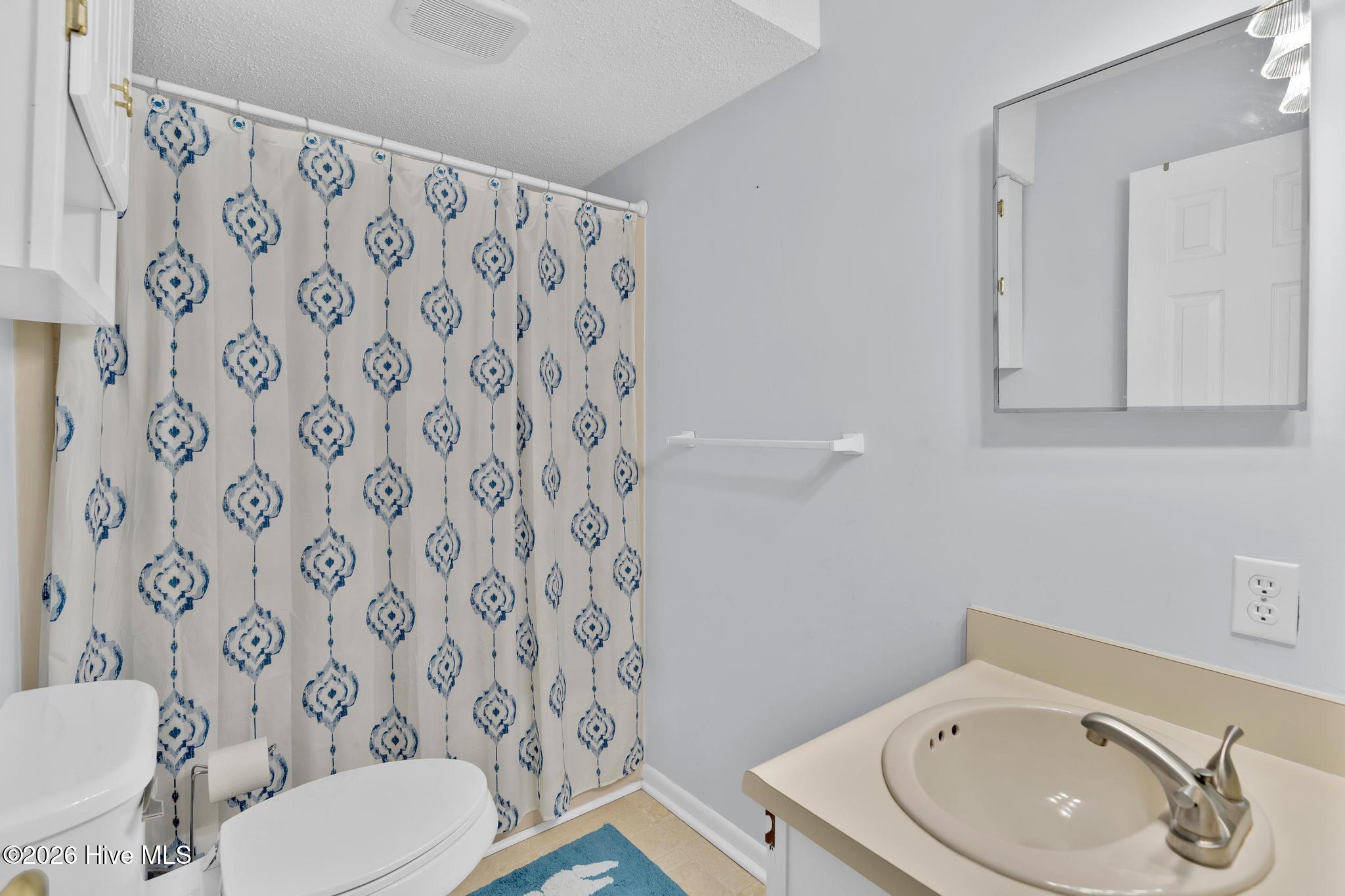 100551313 | Photo 24